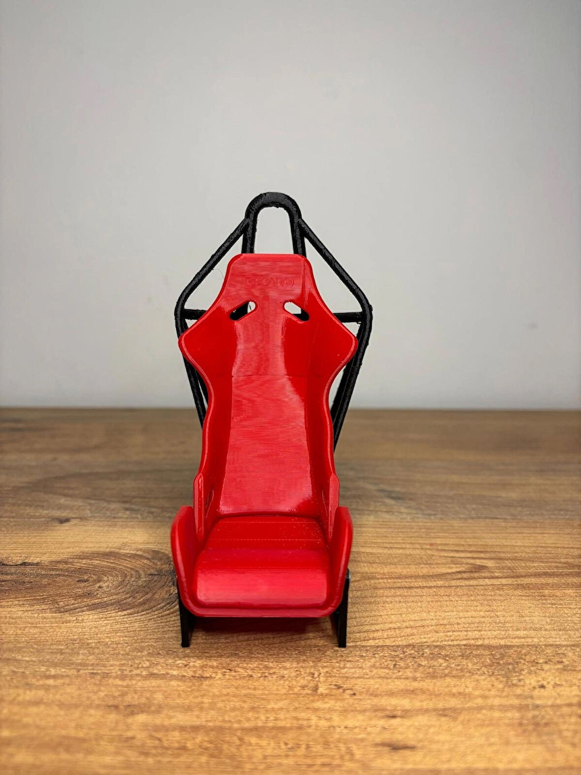 Recaro Koltuk Tasarımlı FDM 3D Baskı Telefon Tutucu telefon standı