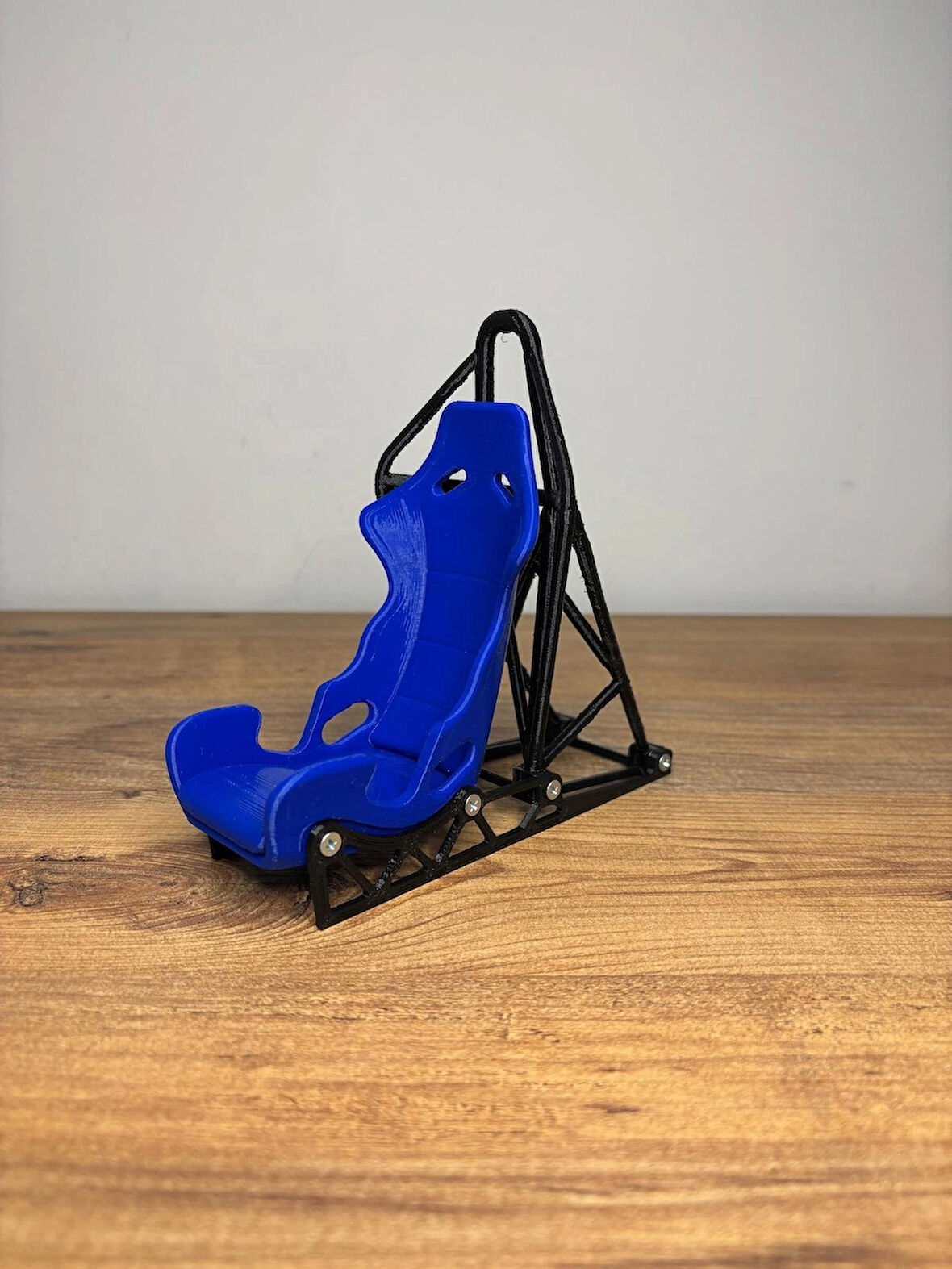 Recaro Koltuk Tasarımlı FDM 3D Baskı Telefon Tutucu telefon standı