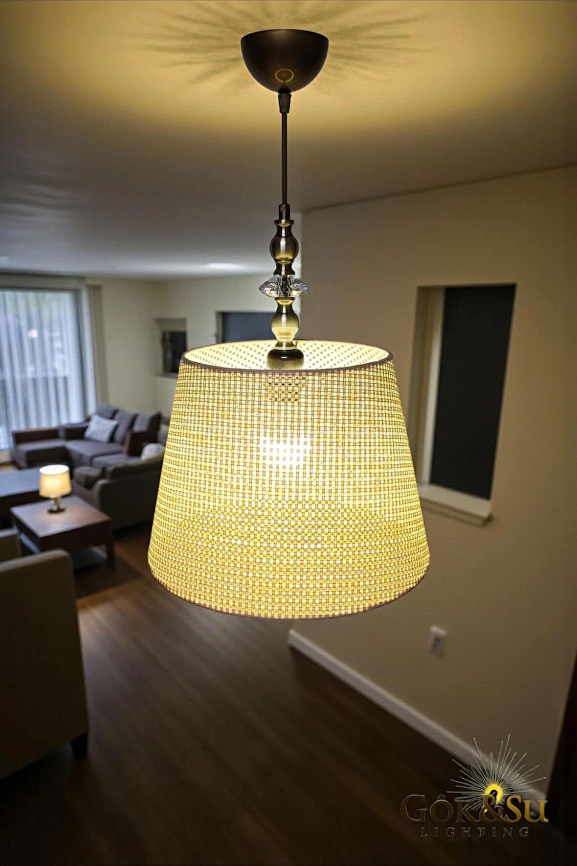 Rattan Eda Model Cam Taşlı Konik Avize