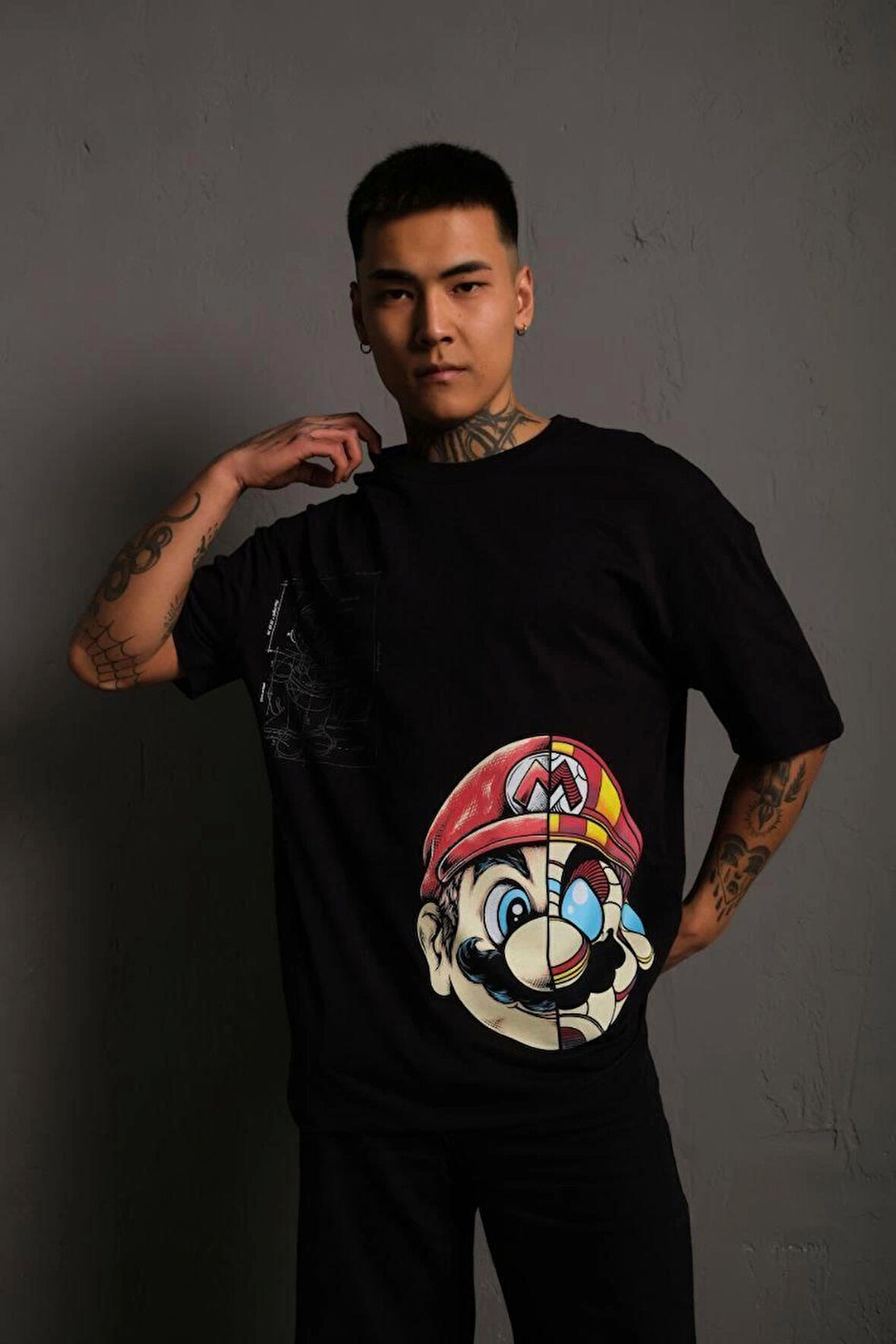 Erkek Mario Baskılı Oversize T-Shirt - Siyah