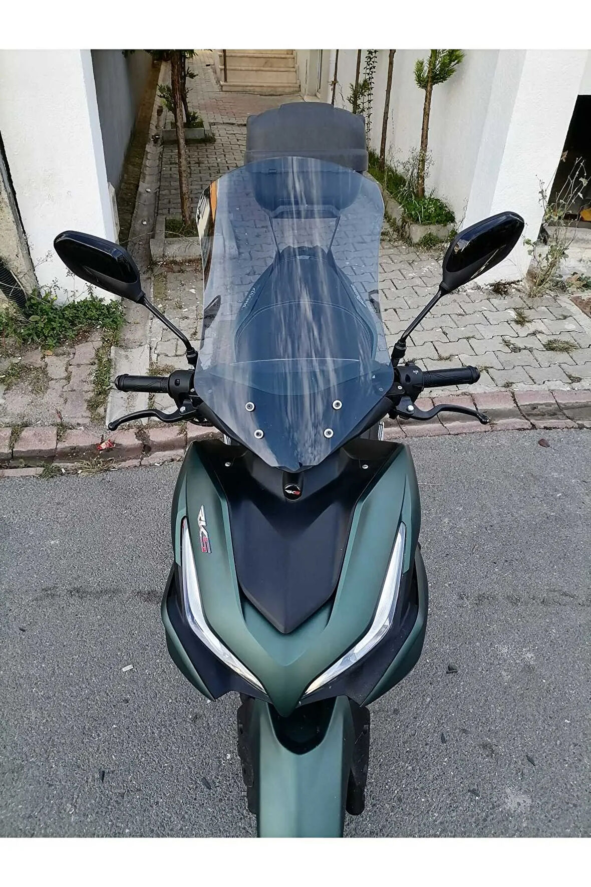 Rks Arome 125 Ön cam 2023 2024 Model Yılı 54cm Açıkfüme Renk 4mm Uzun ve geniş