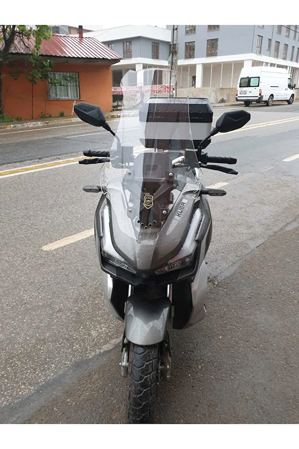 Küba Rubano 150 Siperlik Ön Cam 2023 2024 Model 65cm Şeffaf Renkli 4mm ORTA BOYLU CAM