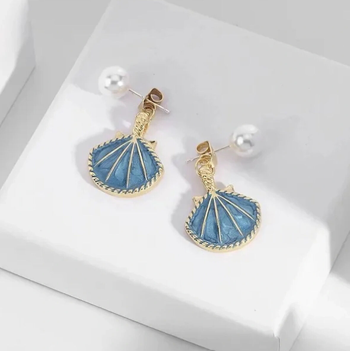 Deniz Kabuklu İncili Küpe