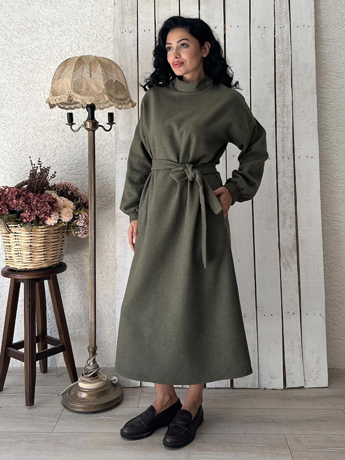 Uzun Haki Yeşil Salaş Kaşe Elbise