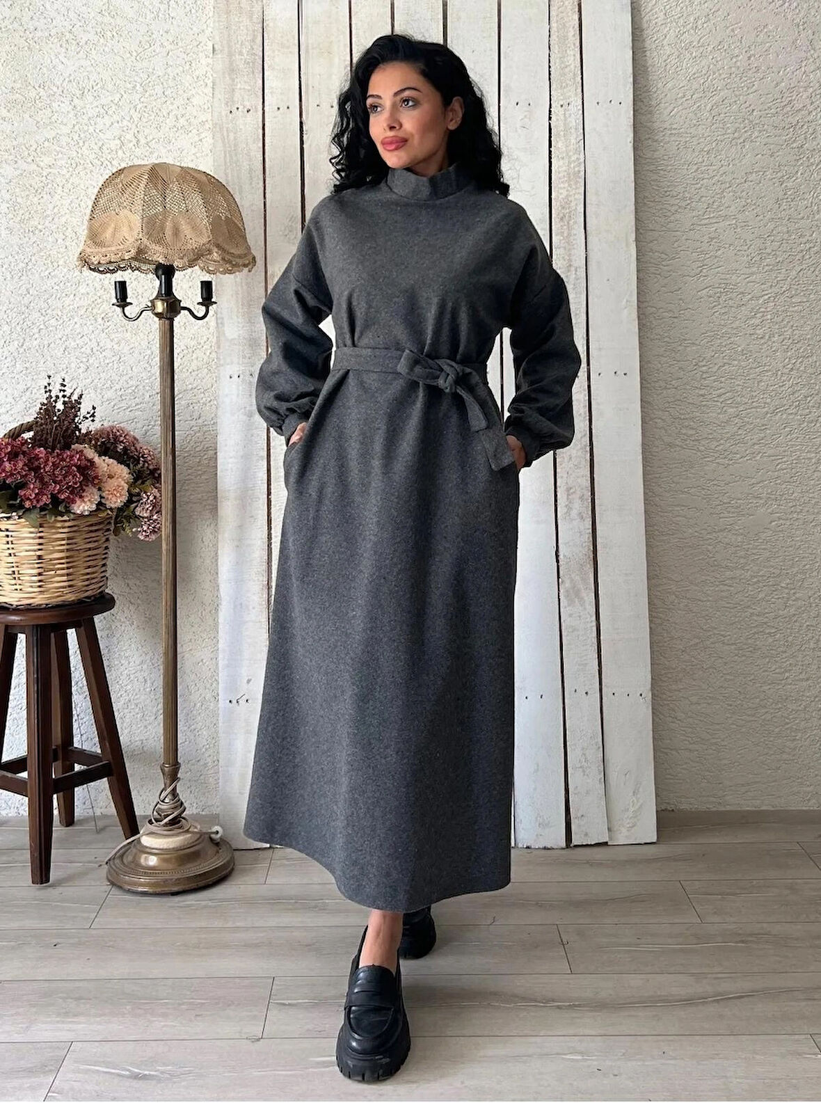 Uzun Antrasit Salaş Kaşe Elbise