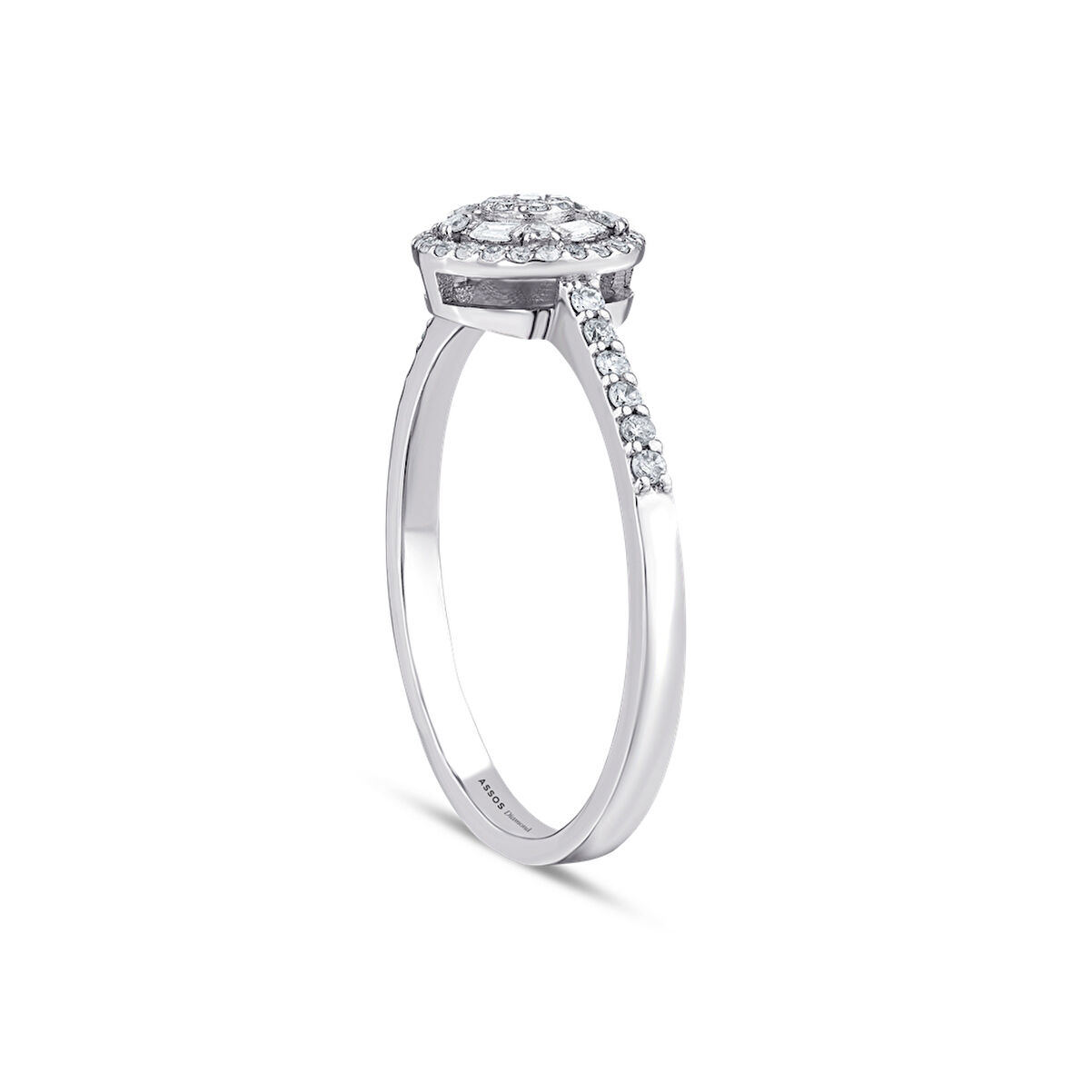 0.24 Karat Baget Taşlı Pırlanta Yüzük