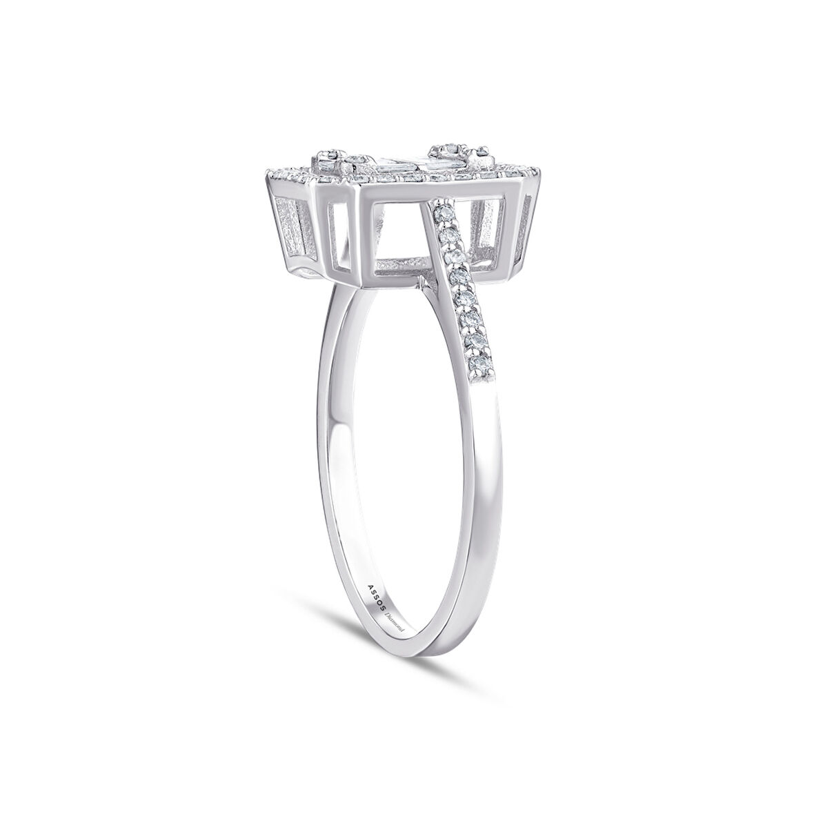 0.38 Karat Baget Pırlanta Yüzük