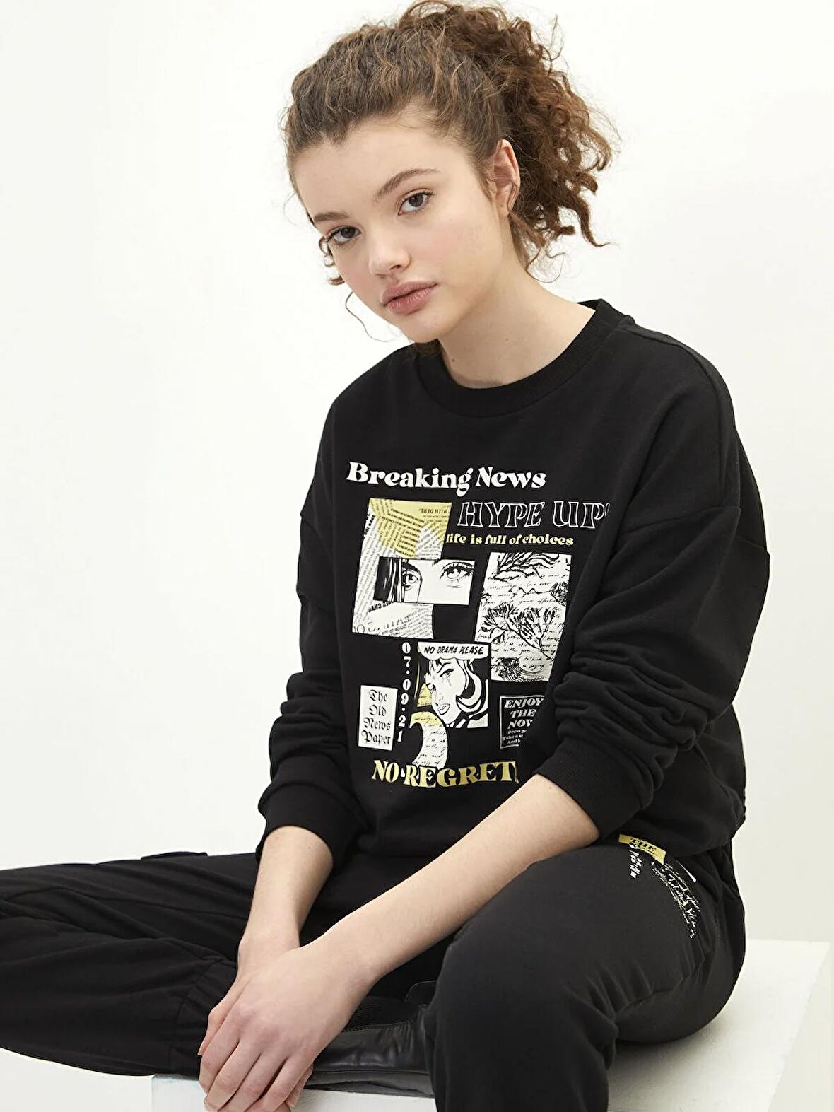 Bisiklet Yaka Baskılı Uzun Kollu Kadın Sweatshirt