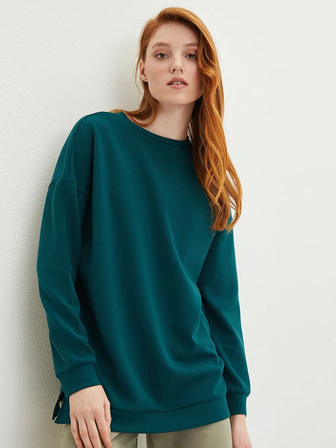 Bisiklet Yaka Düz Uzun Kollu Kadın Sweatshirt