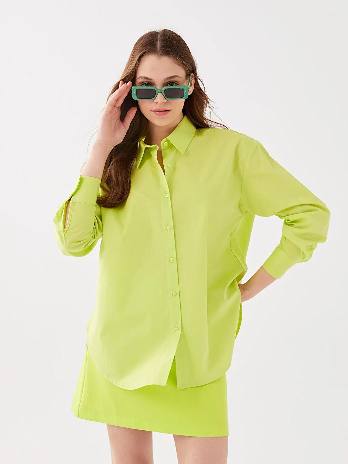 Düz Uzun Kollu Kadın Oversize Gömlek