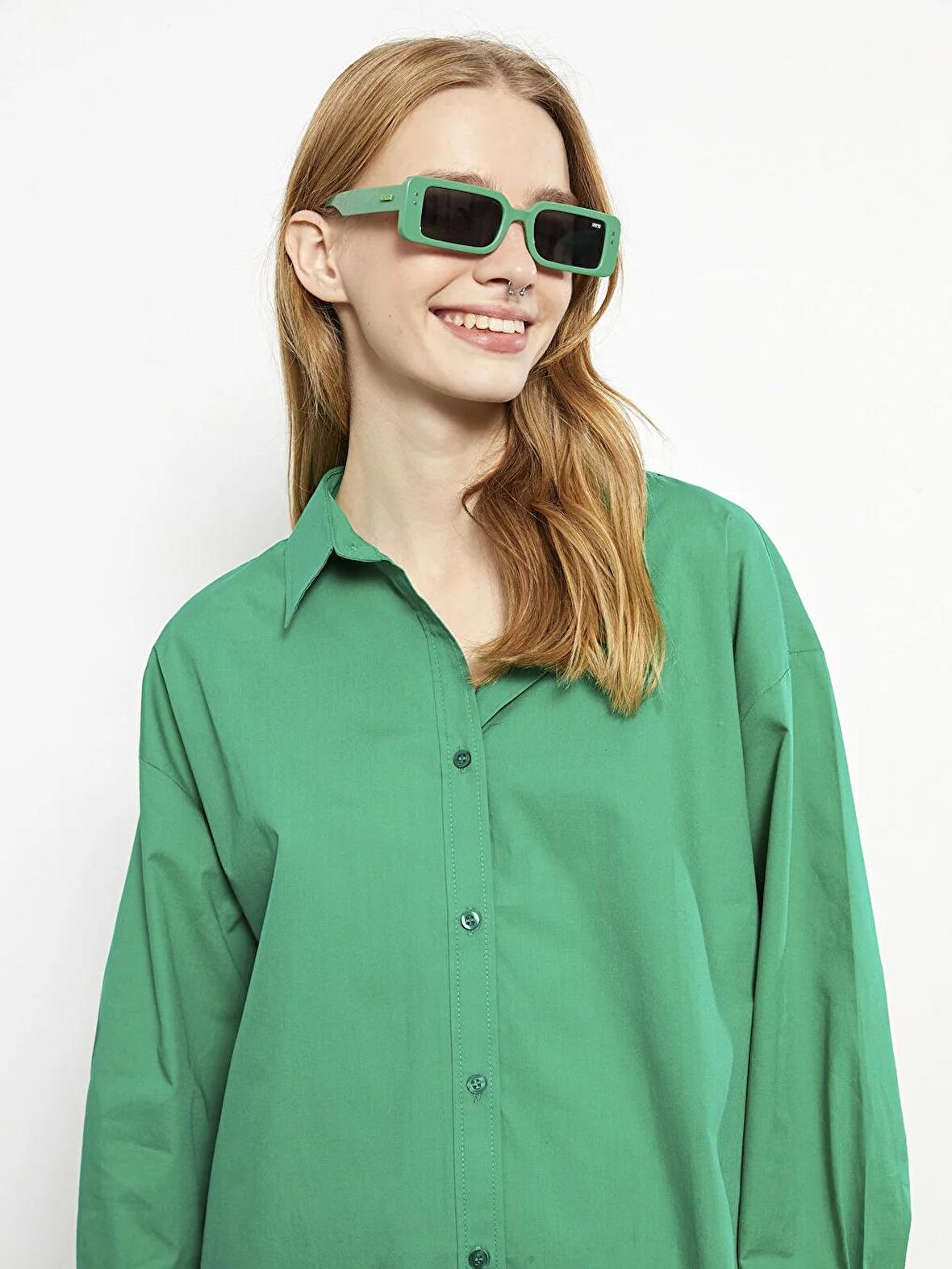 Düz Uzun Kollu Kadın Oversize Gömlek