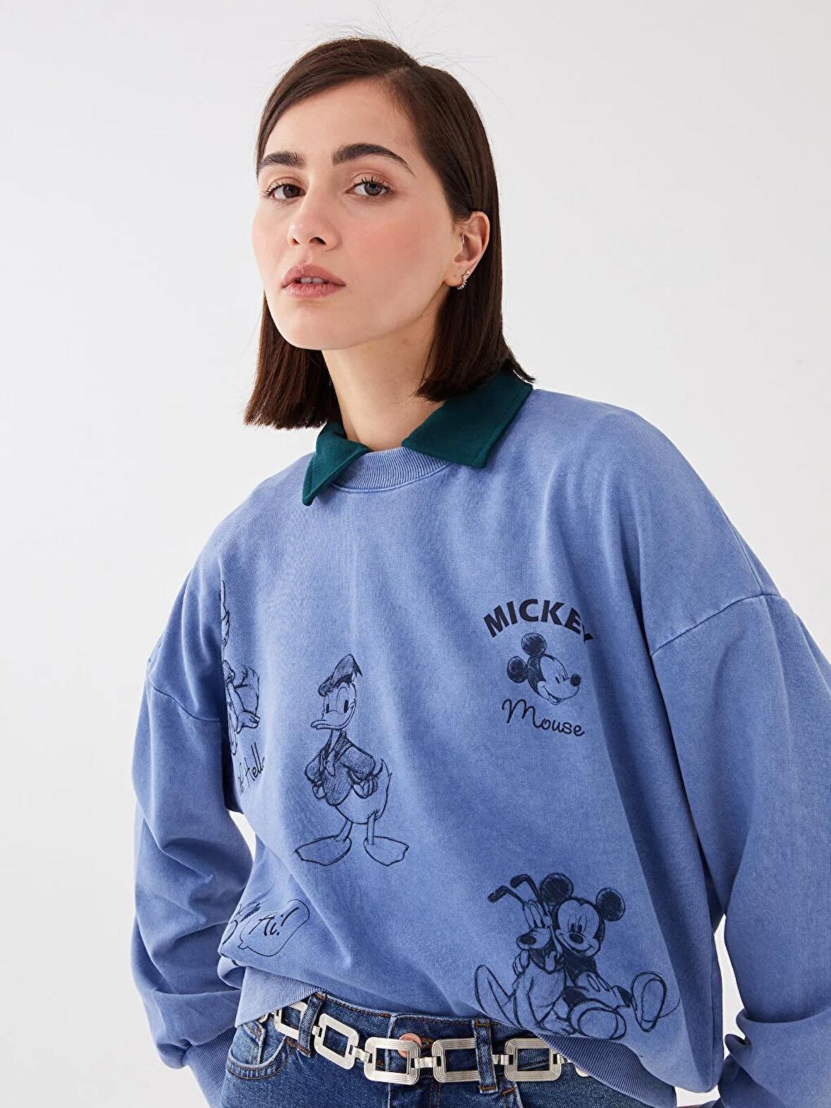 Mickey Mouse ve Arkadaşları Baskılı Uzun Kollu Kadın Sweatshirt