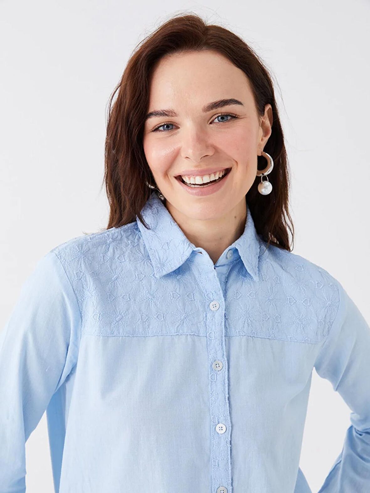 Nakışlı Uzun Kollu Kadın Gömlek