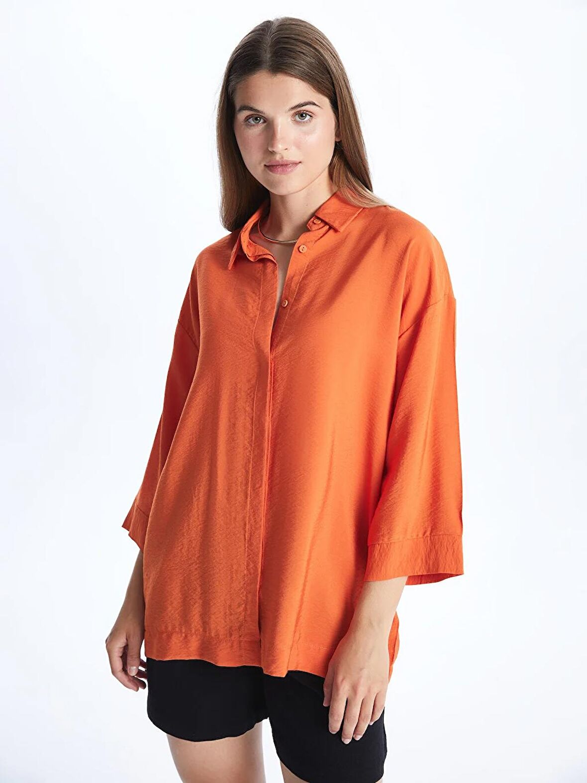 Düz Uzun Kollu Oversize Kadın Gömlek