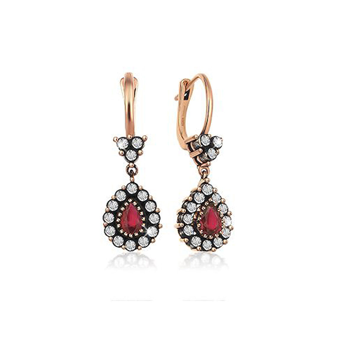 0.52 Karat Yakut Taşlı Elmas Küpe