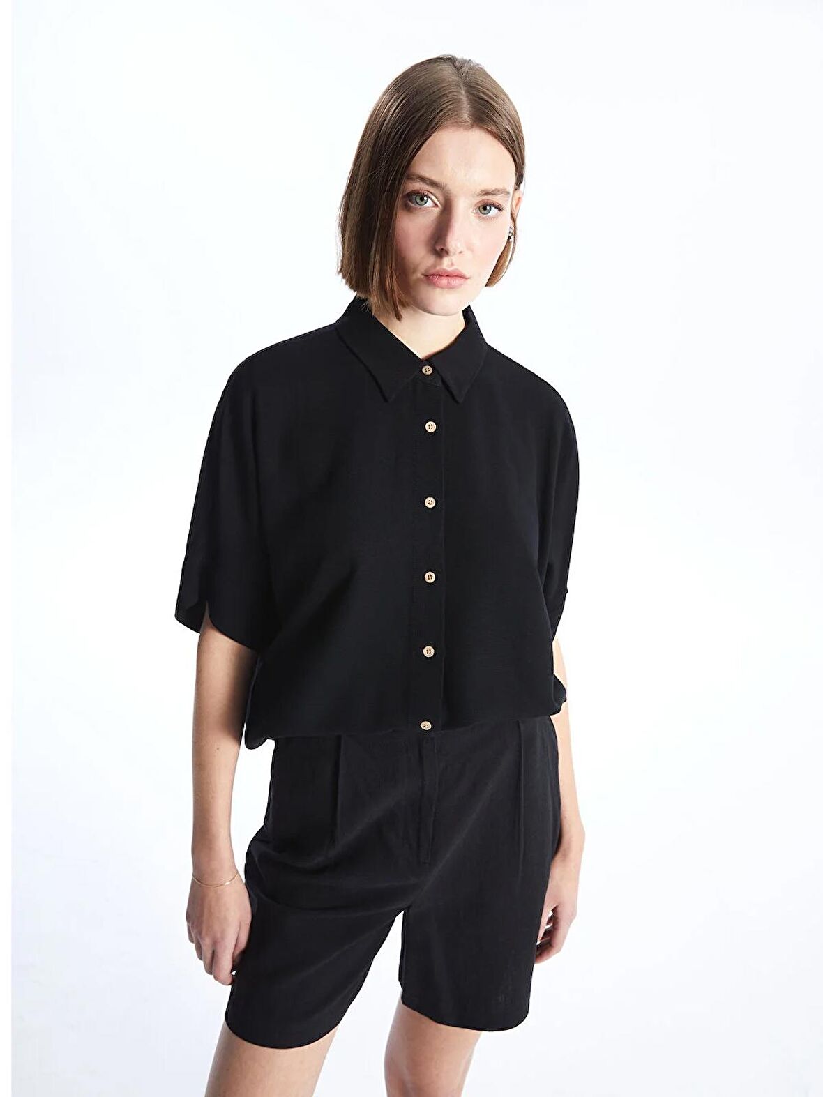 Düz Kısa Kollu Oversize Keten Karışımlı Kadın Gömlek