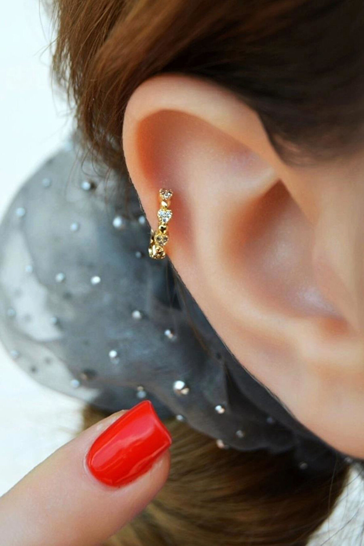 Taşlı Sıralı Mini Kalpli Halka Tragus Helix KIkırdak Piercing Forward Helix