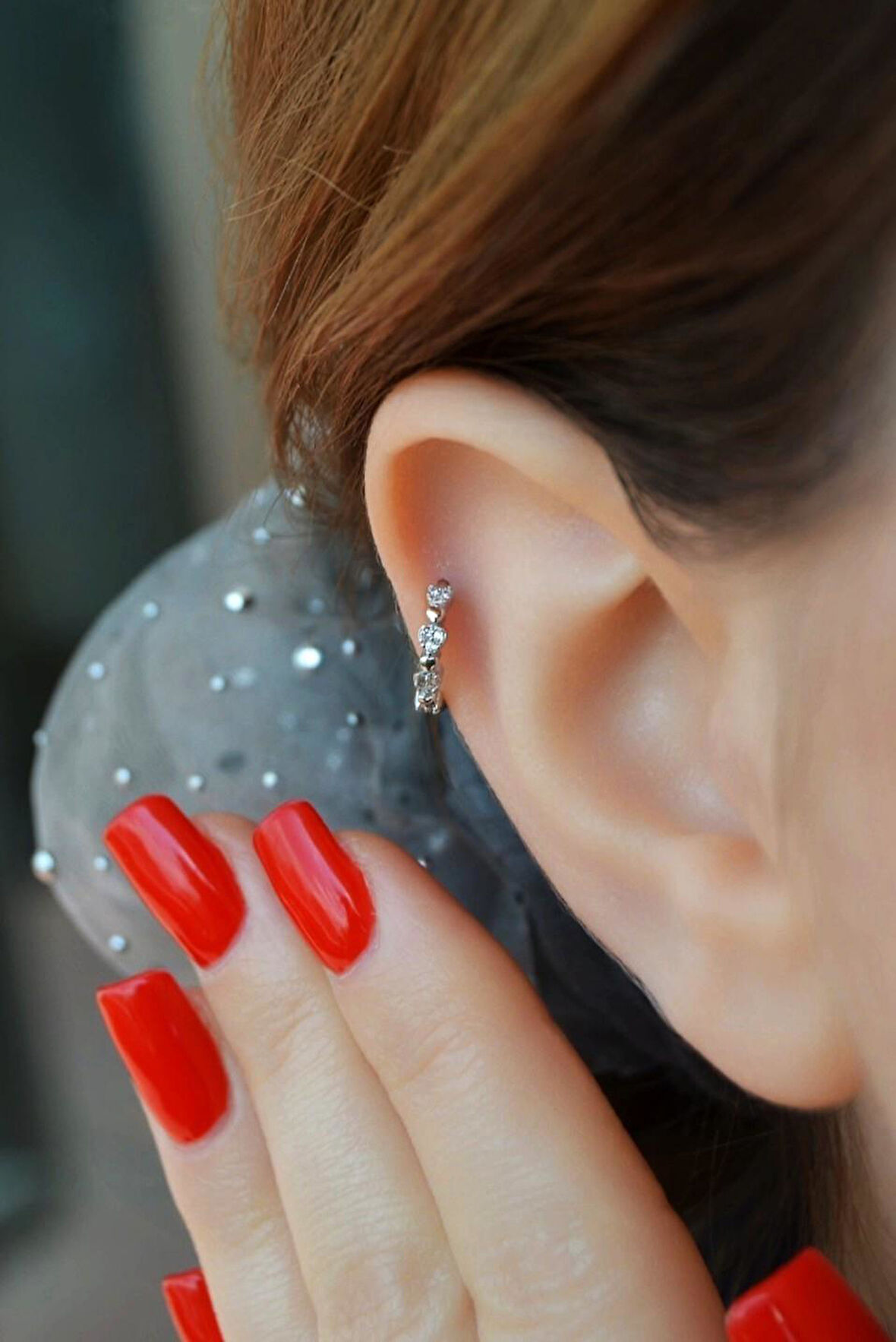 Taşlı Sıralı Mini Kalpli Halka Tragus Helix KIkırdak Piercing Forward Helix