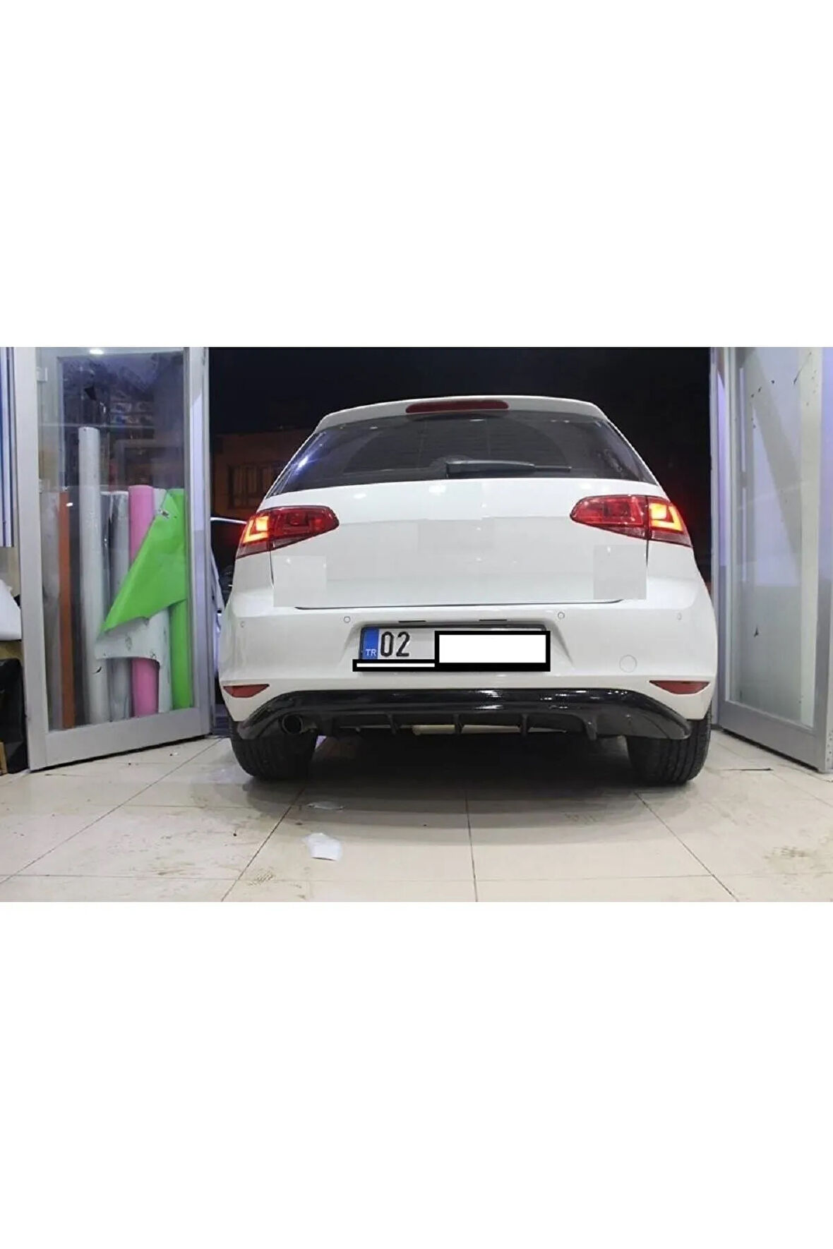 VW GOLF 7 Uyumlu  DİFÜZÖR FİBERGLASS BOYASIZ