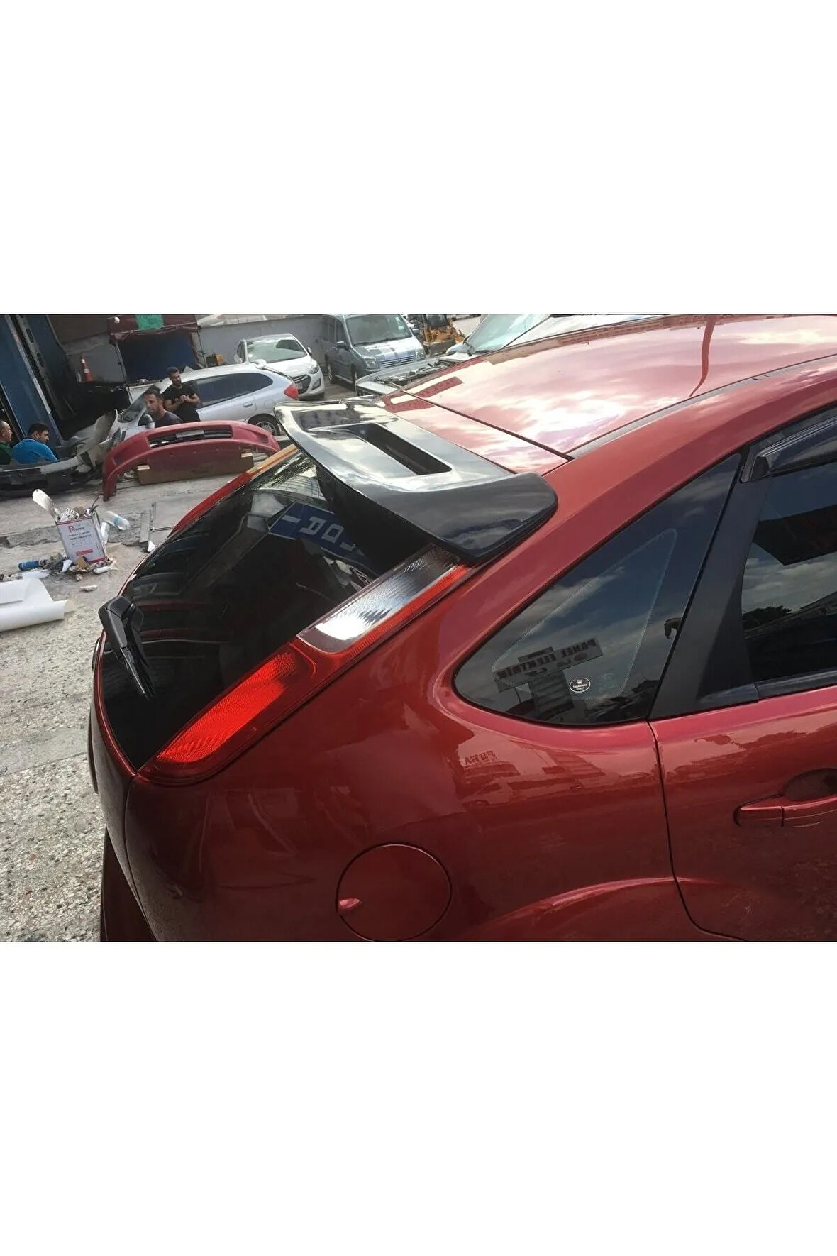 FORD FOCUS 2 ST SPOYLER FİBERGLASS BOYASIZ Uyumlu