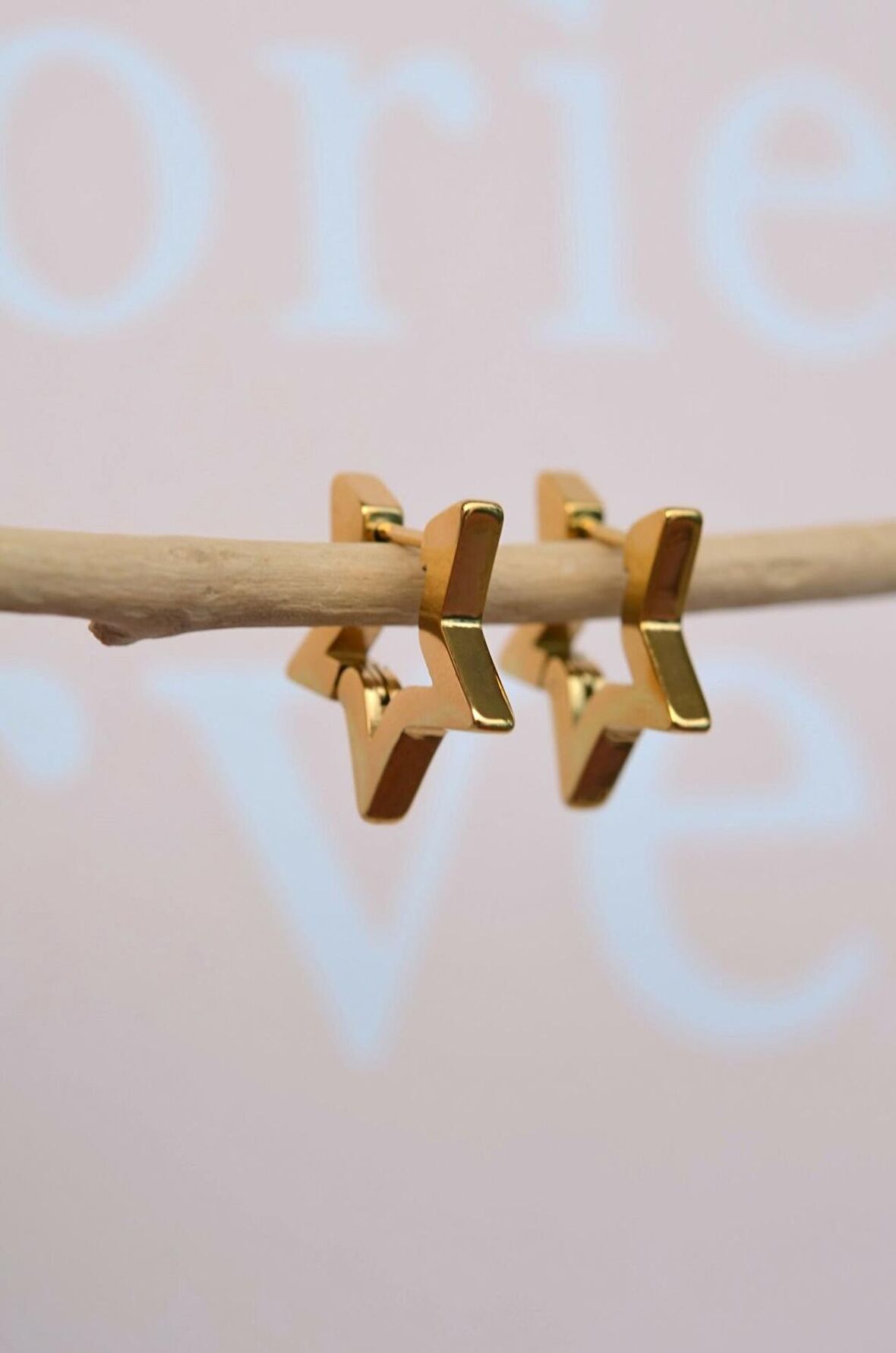 Çelik Yıldız Küpe