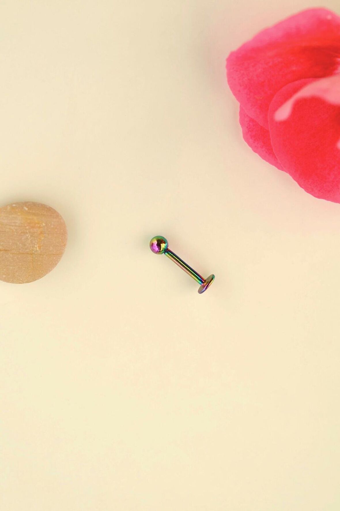 8 mm Hologram Çelik Piercing Arkası Düz Ucu Toplu Burun Dil Kulak