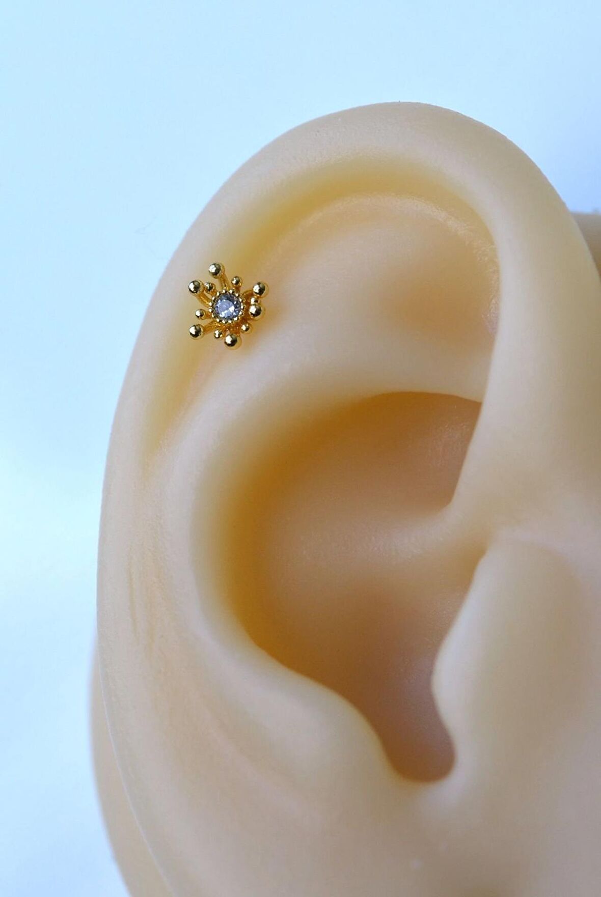 Zirkon Kıkırdak Küpesi Helix Piercing