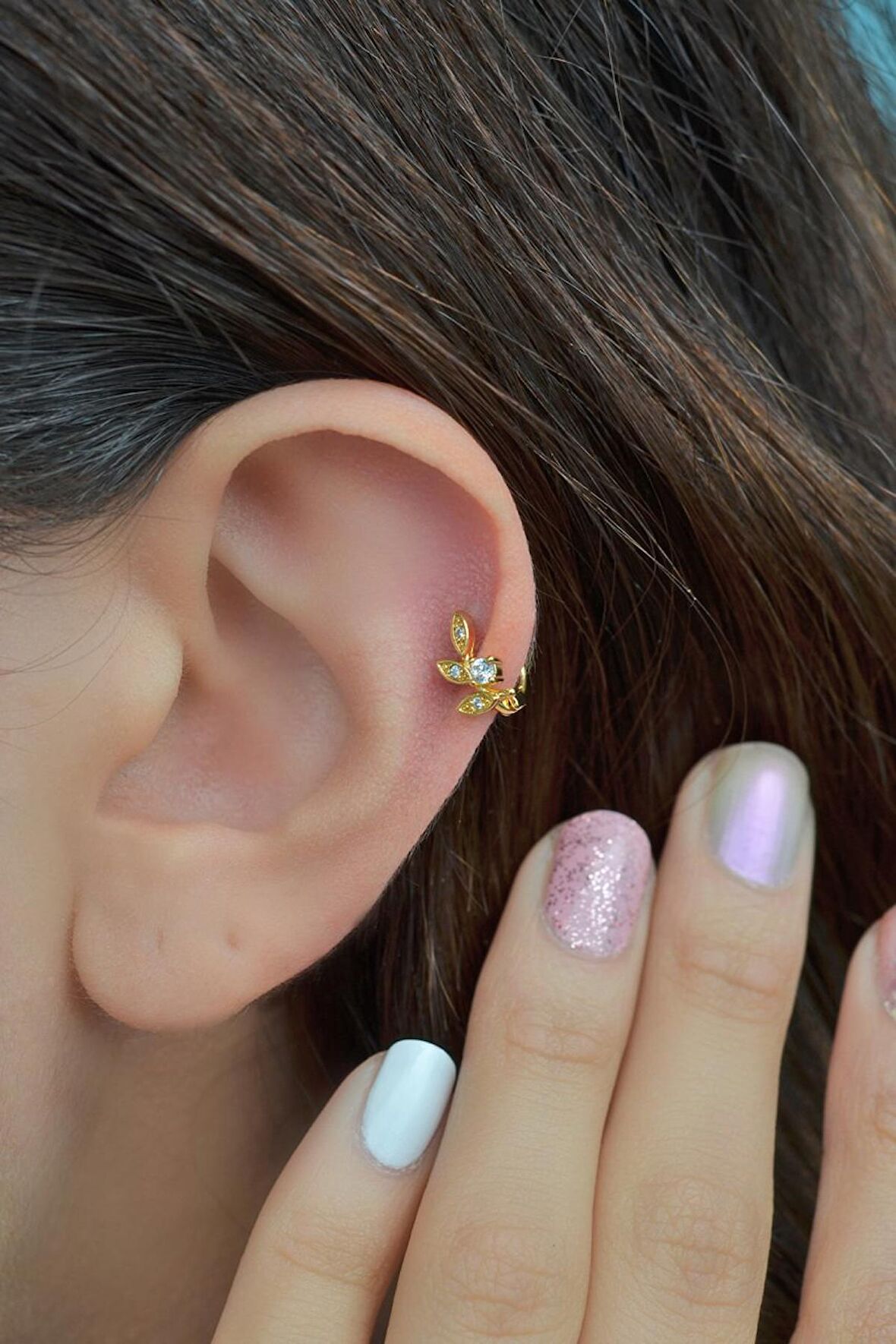 Altın Renkli Yaprak Halka Helix Kıkırdak Piercing