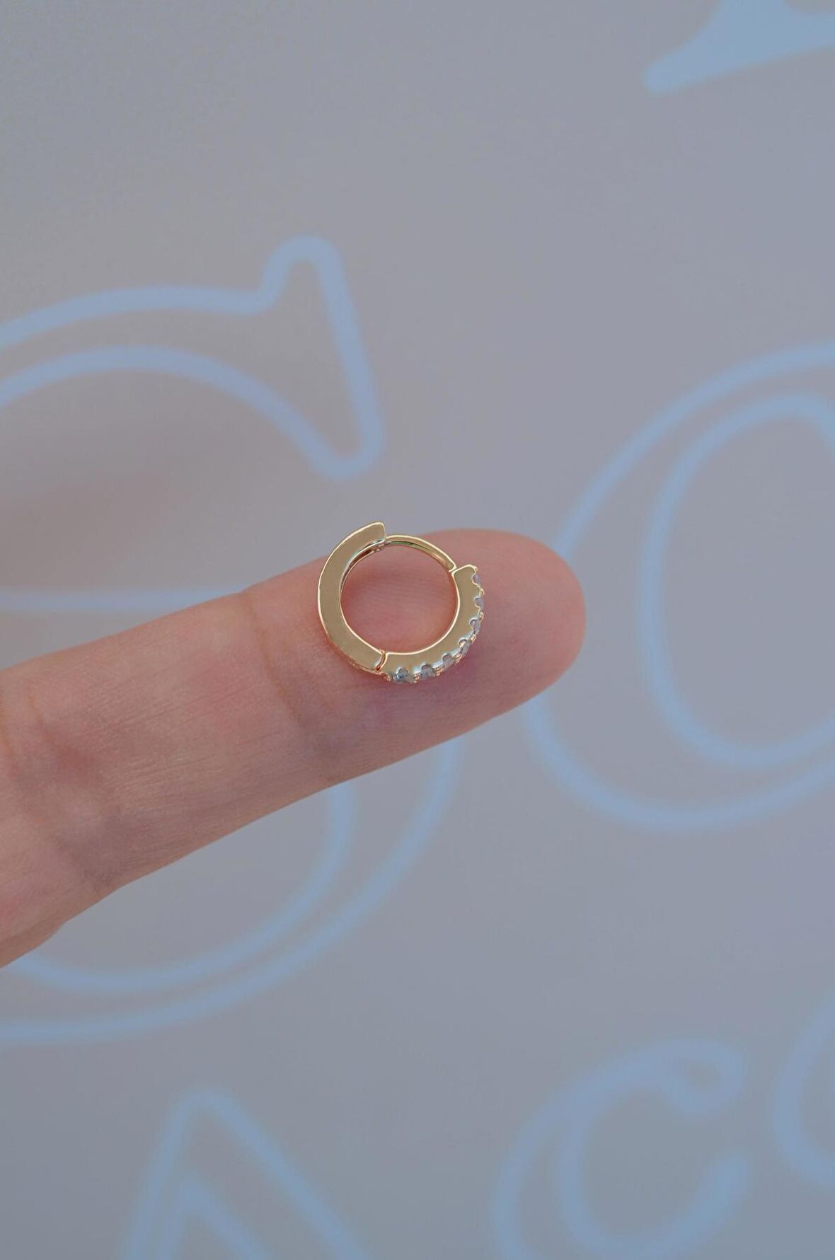 Zirkon Taşlı Halka Helix Kıkırdak Küpesi