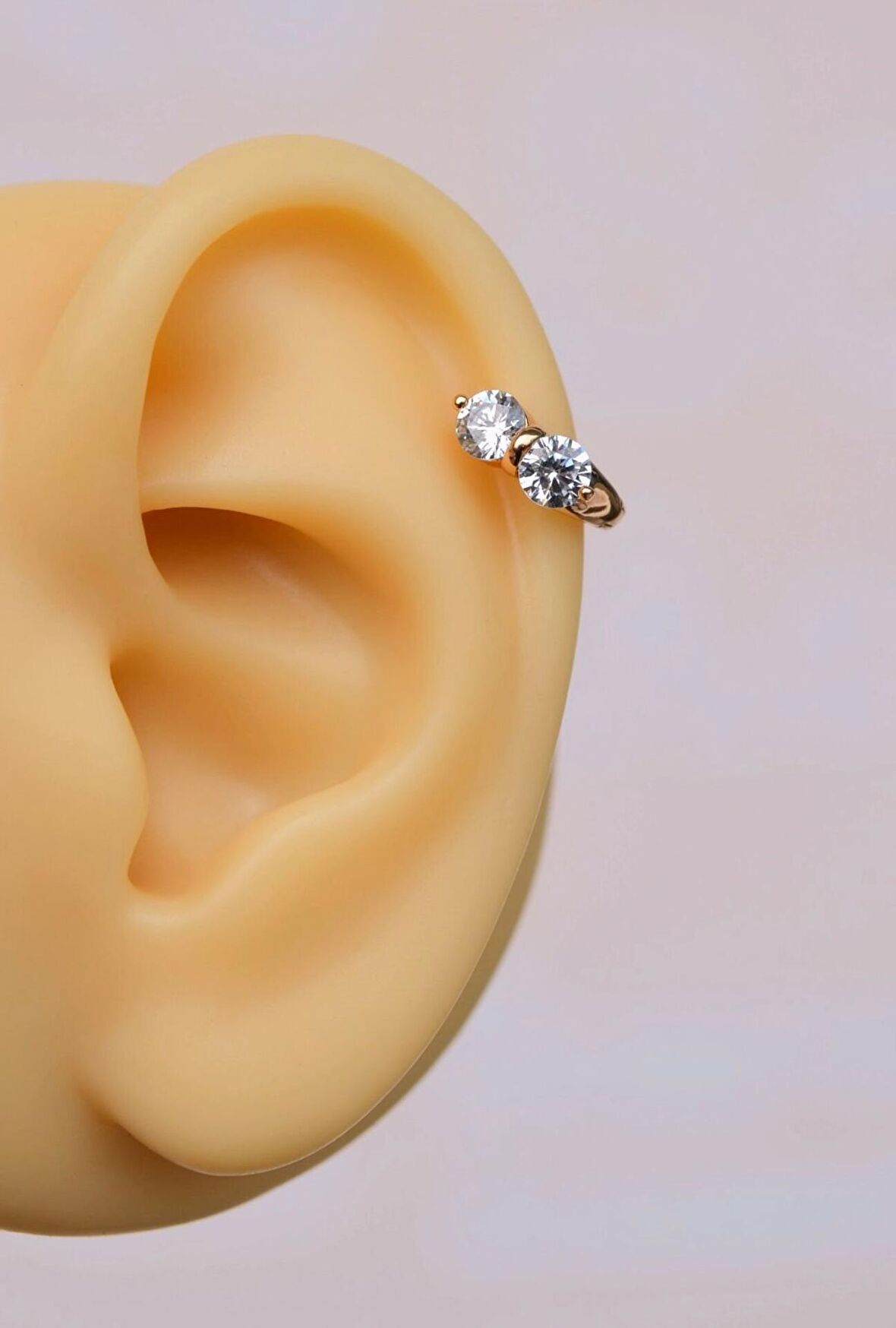 Taşlı Model Halka Piercing Tragus Helix Kıkırdak Küpesi