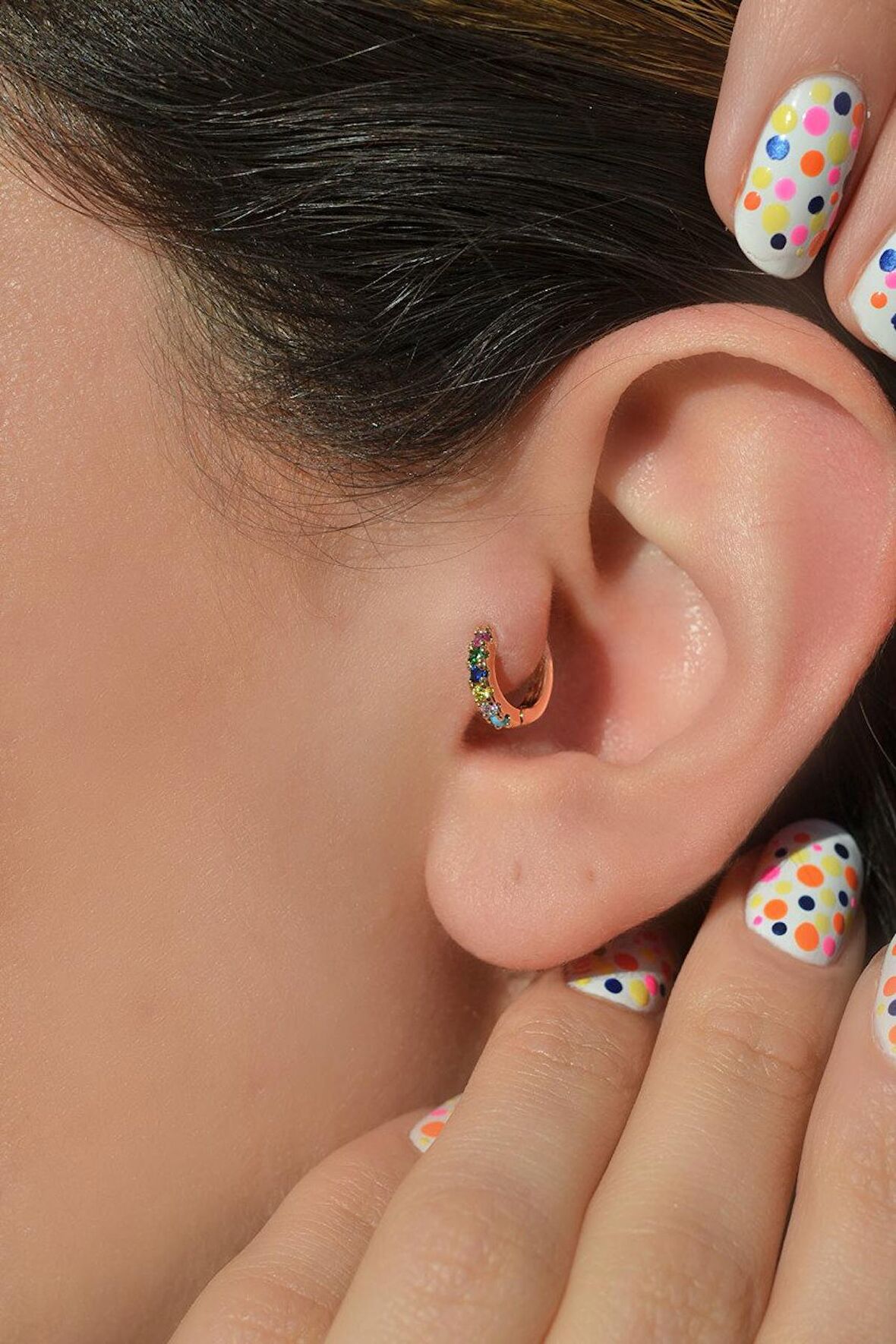 Çok Renkli Halka Tragus Piercing Helix Kıkırdak Küpesi