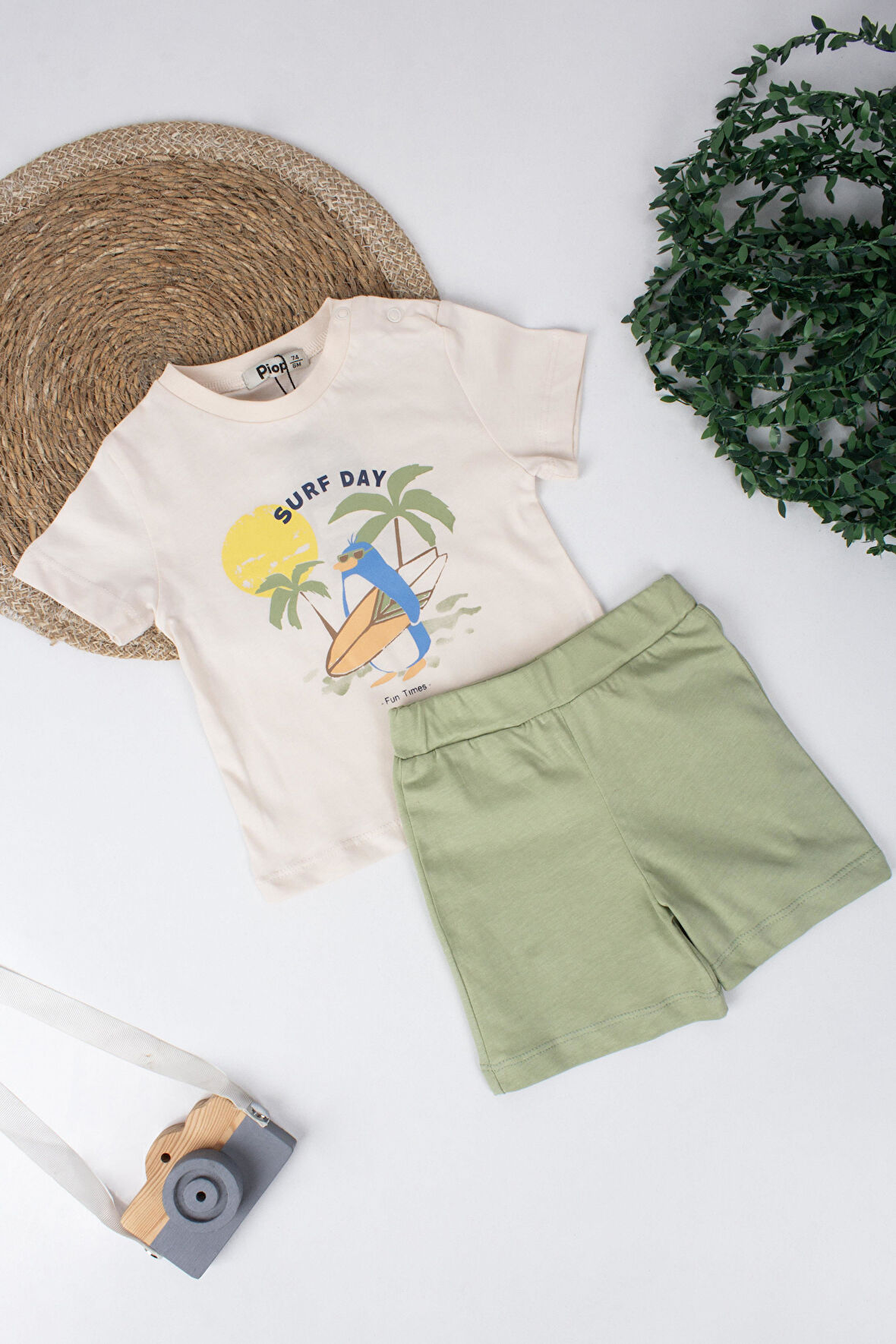 Erkek Bebek Surf Day Yazılı Şortlu Takım