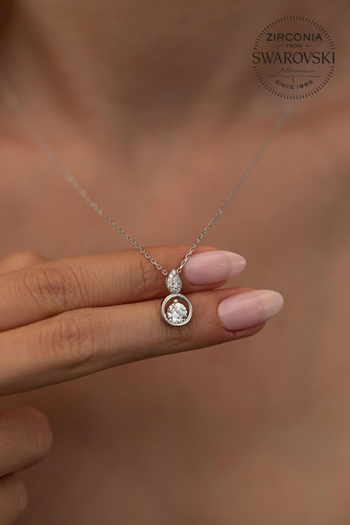 Swarovski Taşlı Damla ve Halka Model Gümüş Zirconia Kolye