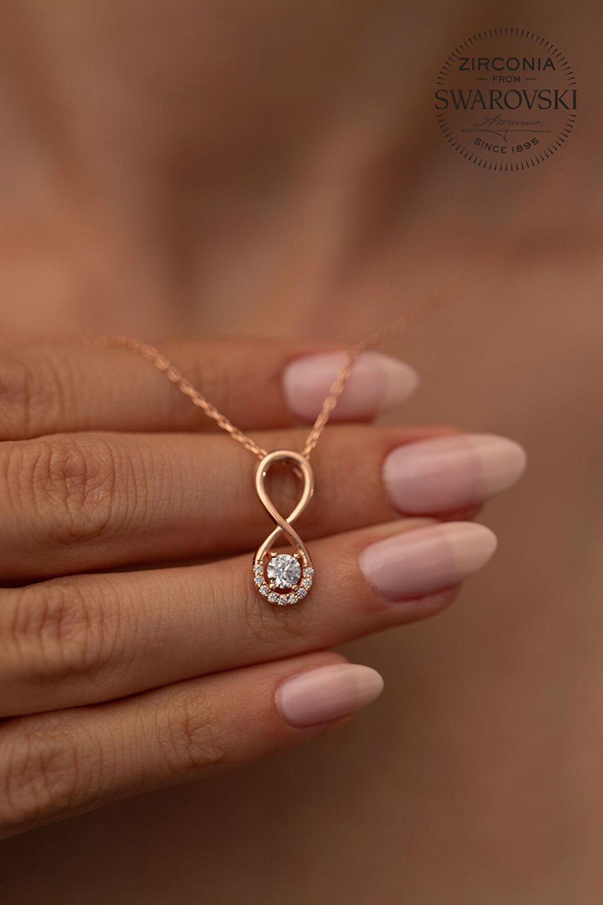 Swarovski Taşlı Sonsuzluk Model Rose Kaplama Gümüş Zirconia Kolye