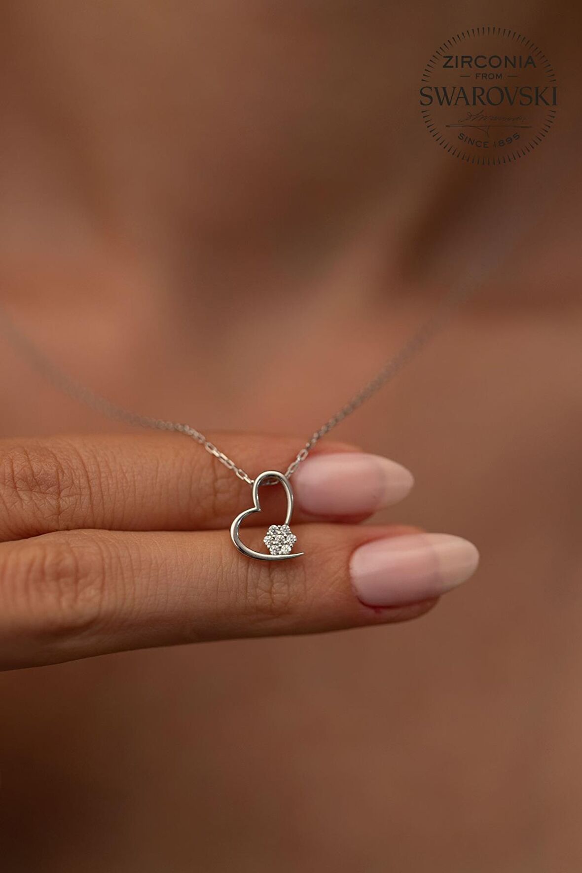 Swarovski Taşlı Kalp ve Papatya Model Gümüş Zirconia Kolye
