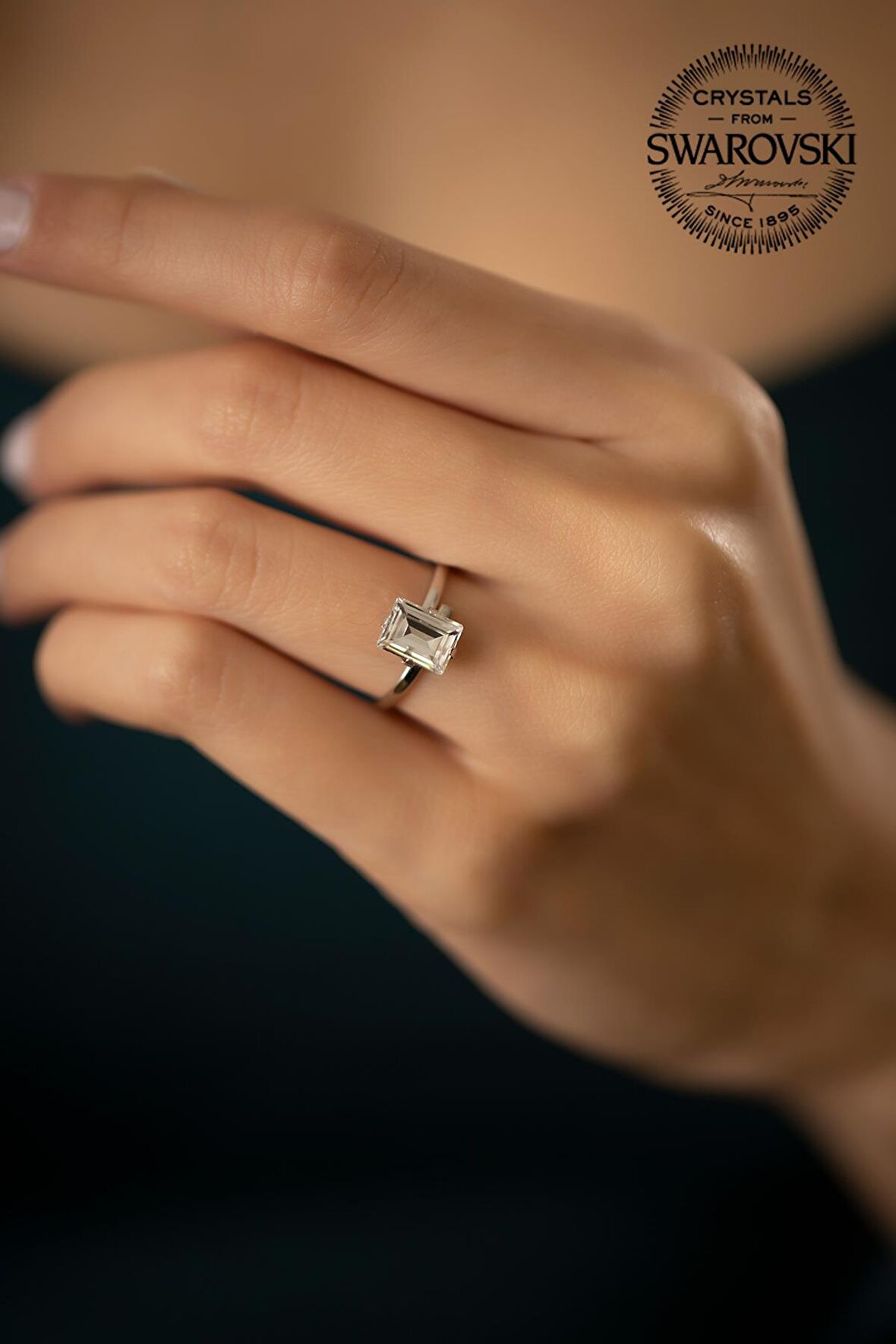 Swarovski Taşlı Baget Model Gümüş Crystal Yüzük