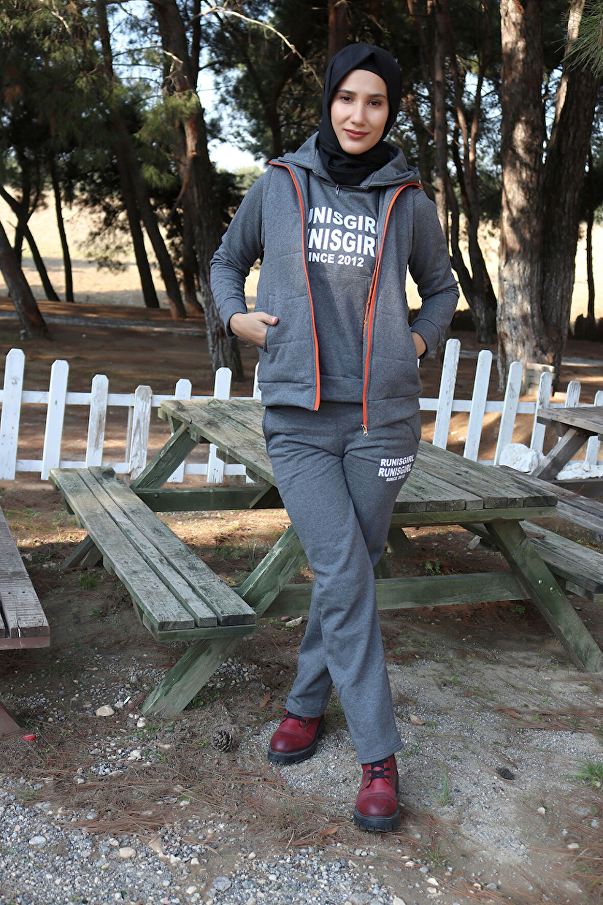 Günlük Kışlık Şık ve Rahat Üçlü Kadın Tesettür Eşofman Takımı