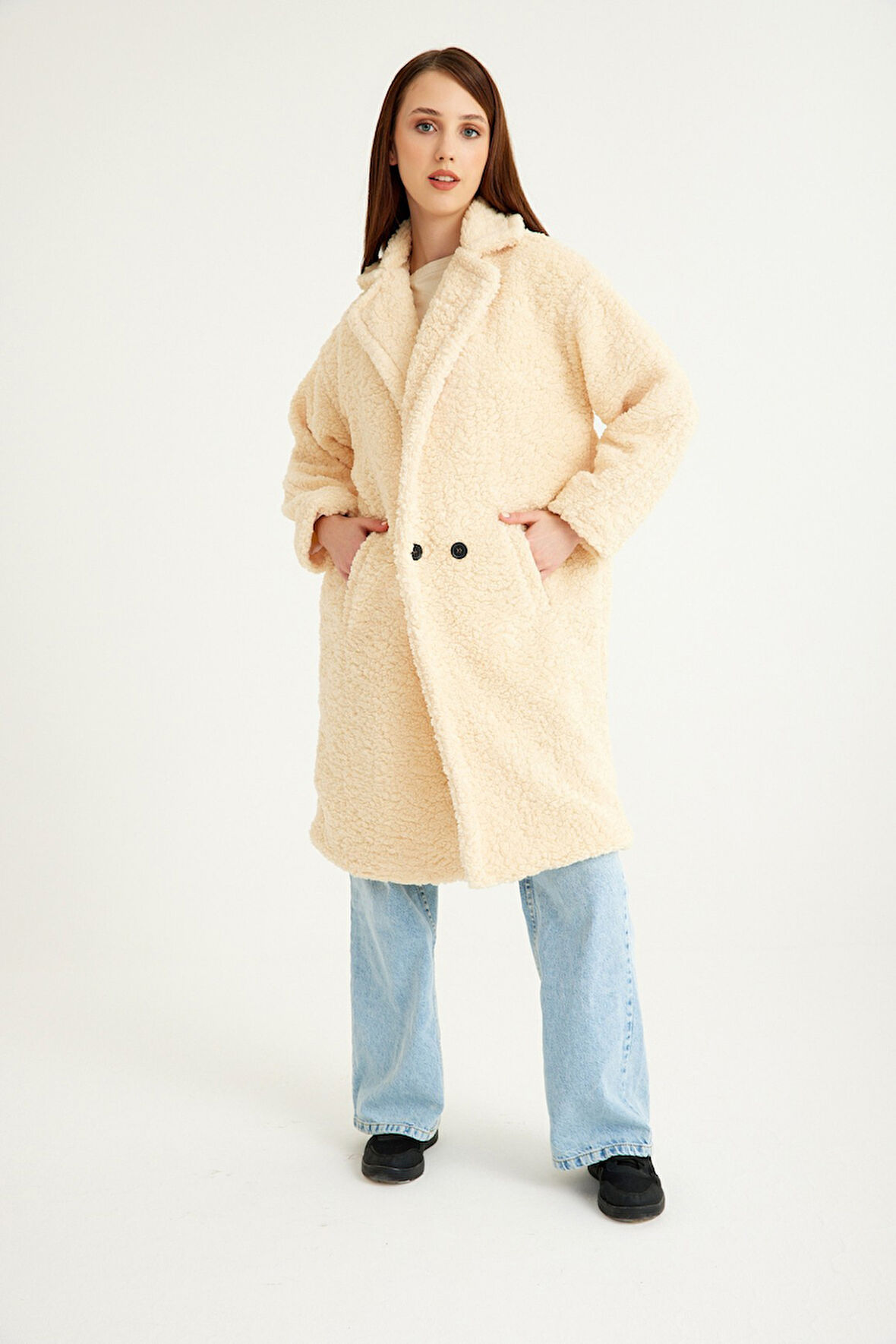 Peluş Kışlık Kadın Düğmeli Tüylü Ceket