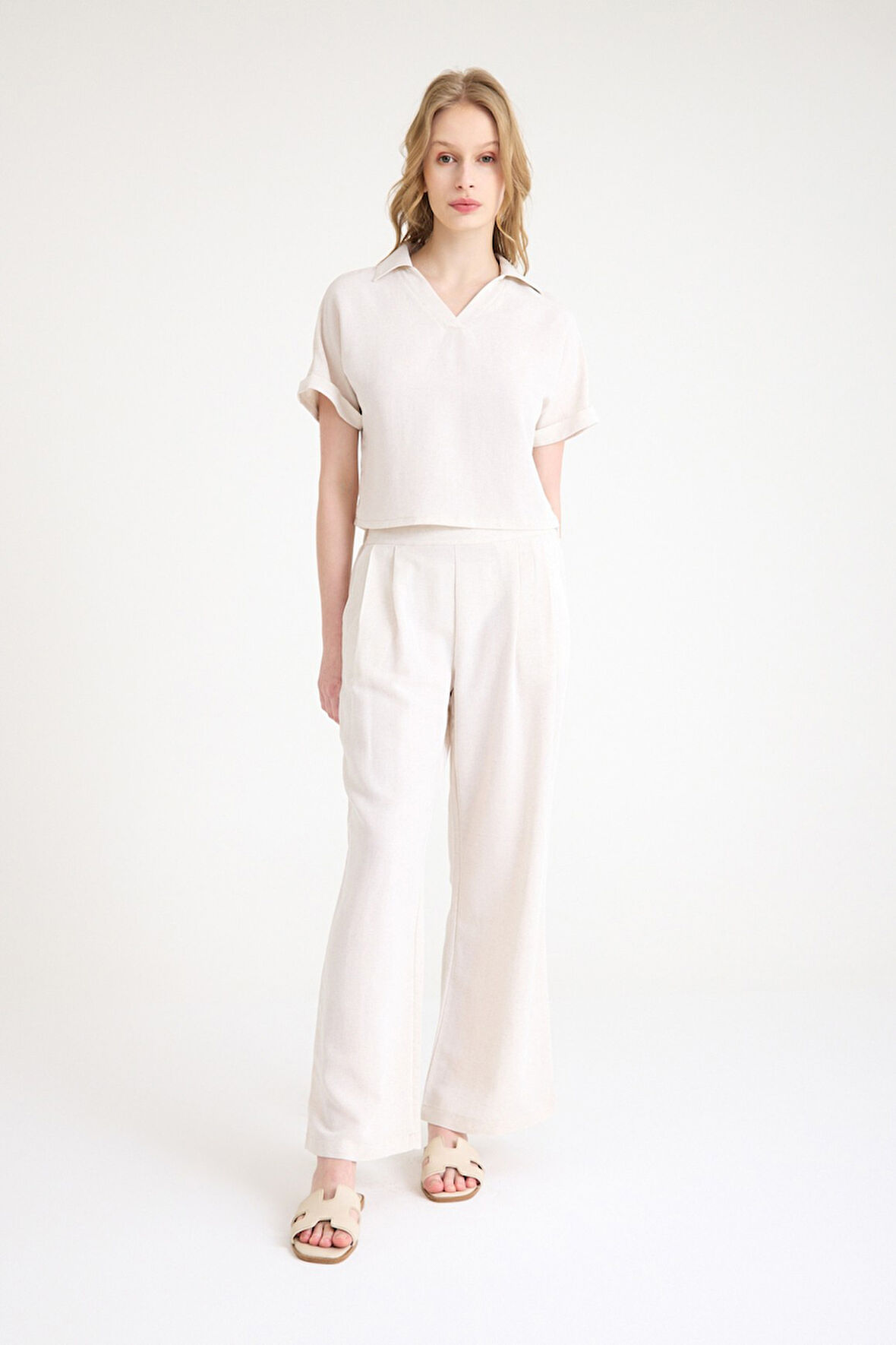 Keten Zarif Kadin T-shirt ve Uzun Pantolon Alt Üst İkili Takım V Yaka Kısa Kollu Salaş Rahat Elbise