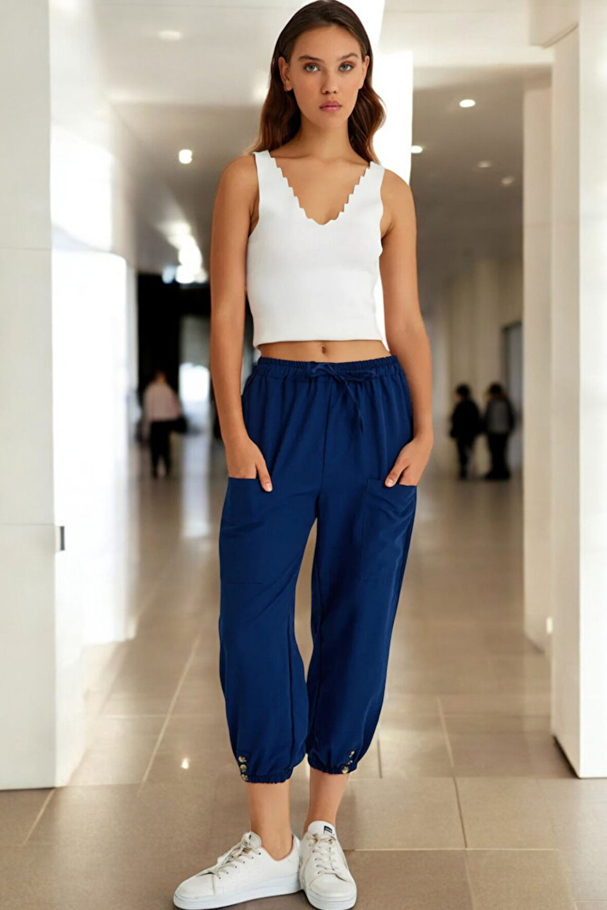 Günlük Düğme Detaylı Kadın Keten Pantolon