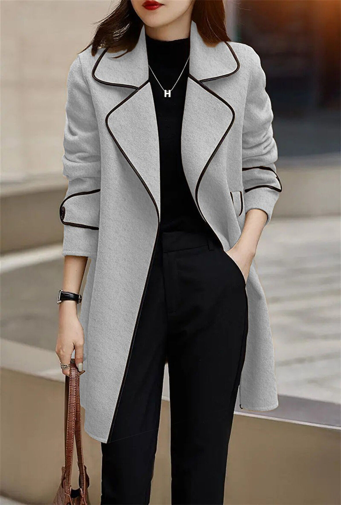 Kemer Detaylı Şık Kaşe Kaban