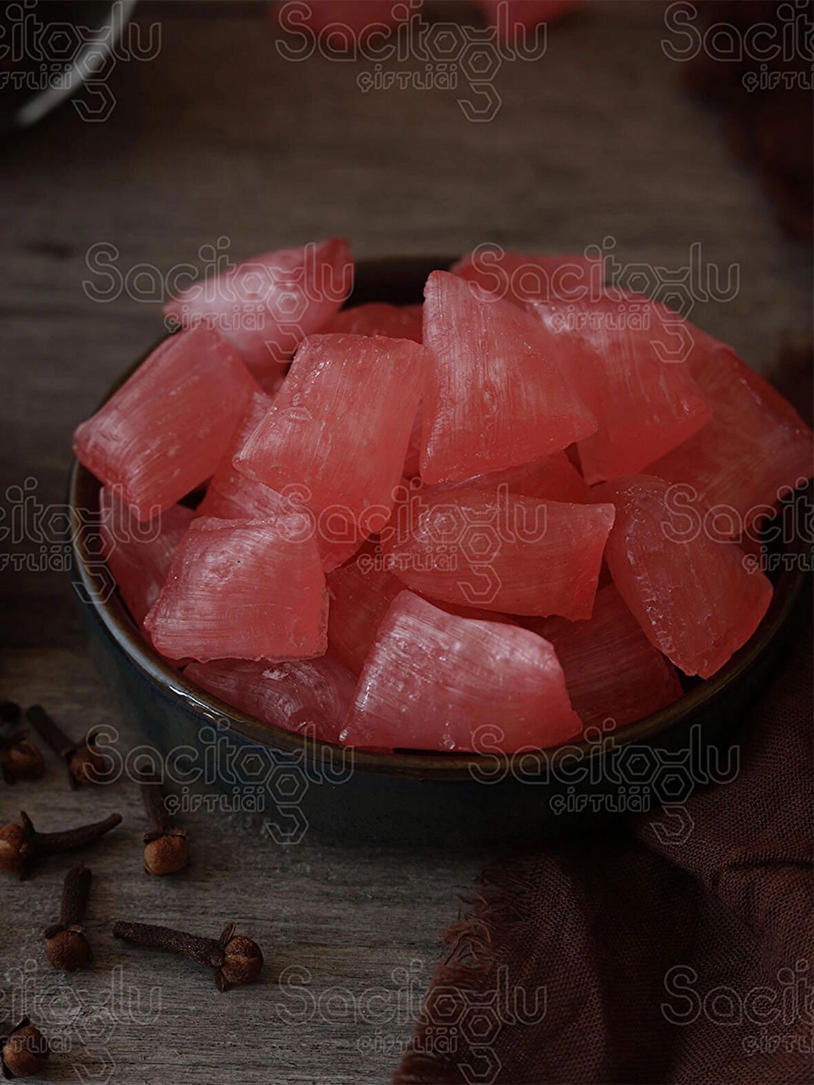 Karanfilli Akide Şekeri