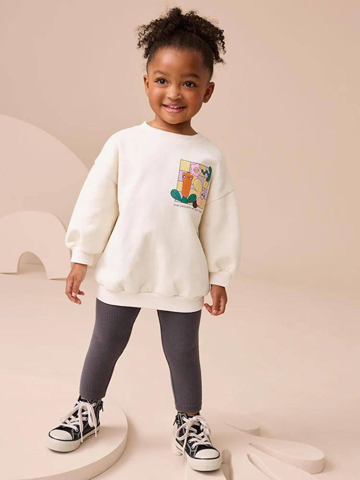 Kız Çocuk Pamuklu Beyaz Renkli Sırt Baskılı Sweatshirt Tayt Alt-Üst Takım