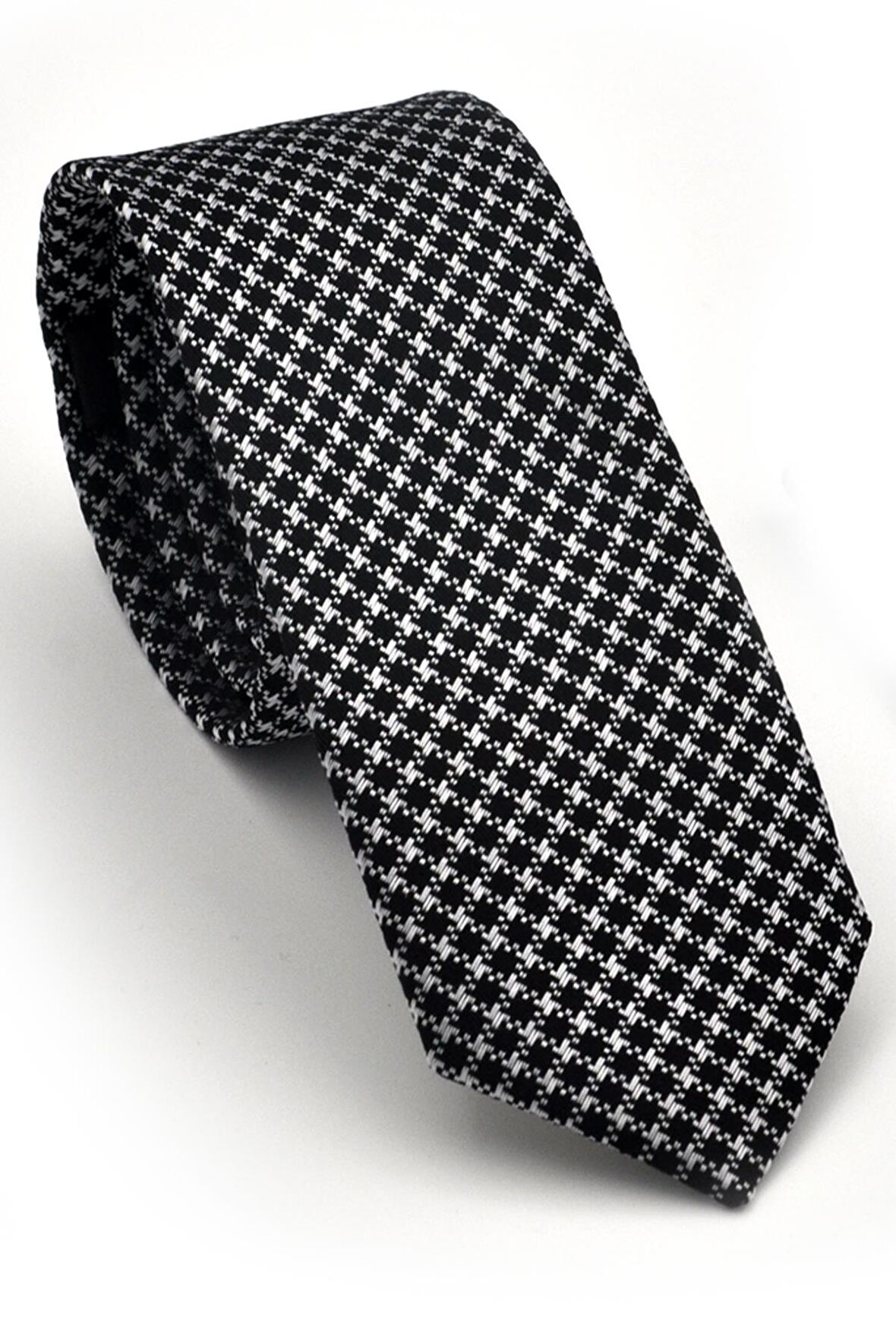 Beyaz Kaz Ayağı Desenli Siyah Dokuma Kumaş Mendilli Slim Fit Kravat // SDK230903