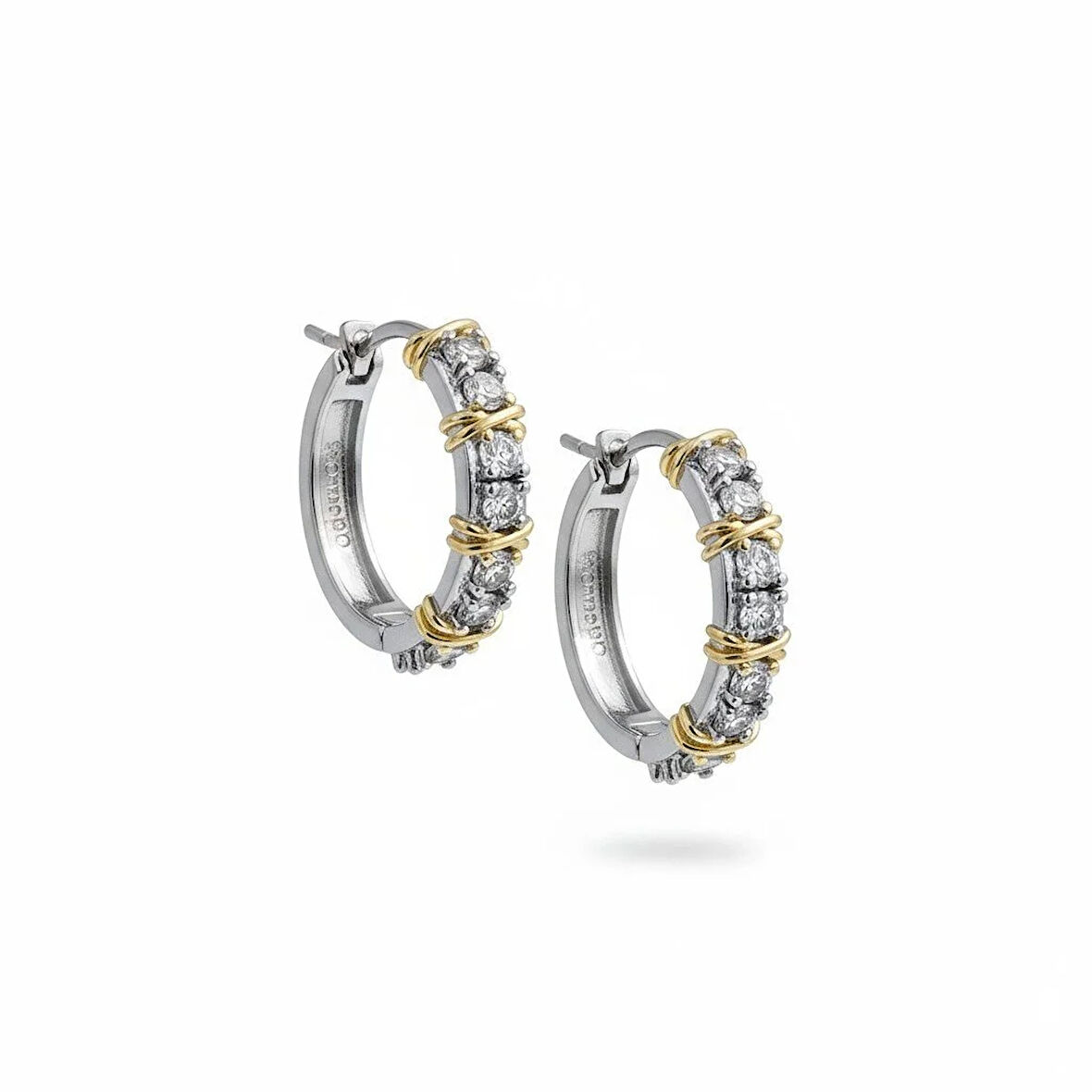 Xo'xxo Model Taşlı Halka Çelik Küpe