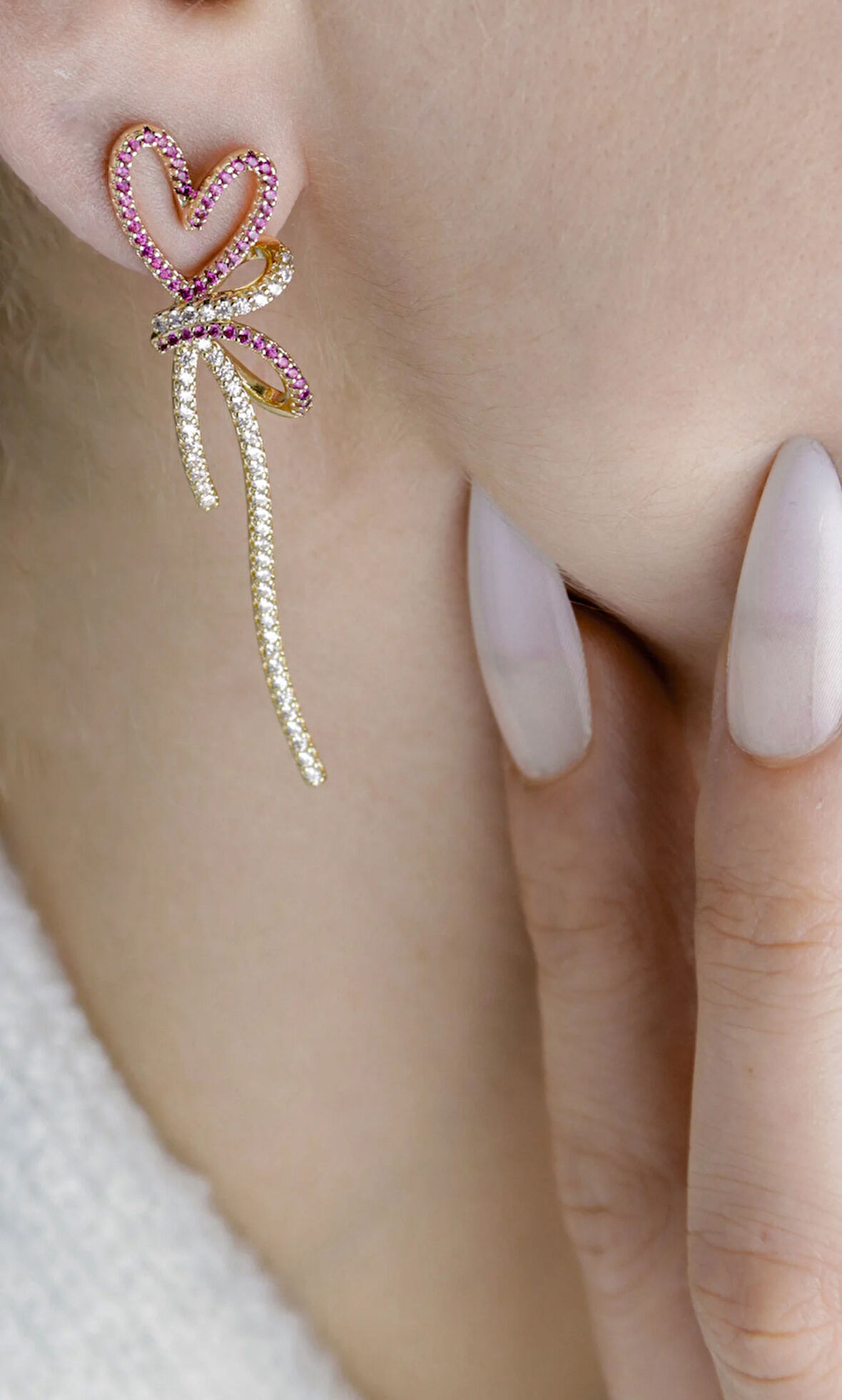 Tasarım Renkli Kelebek Taşlı Küpe