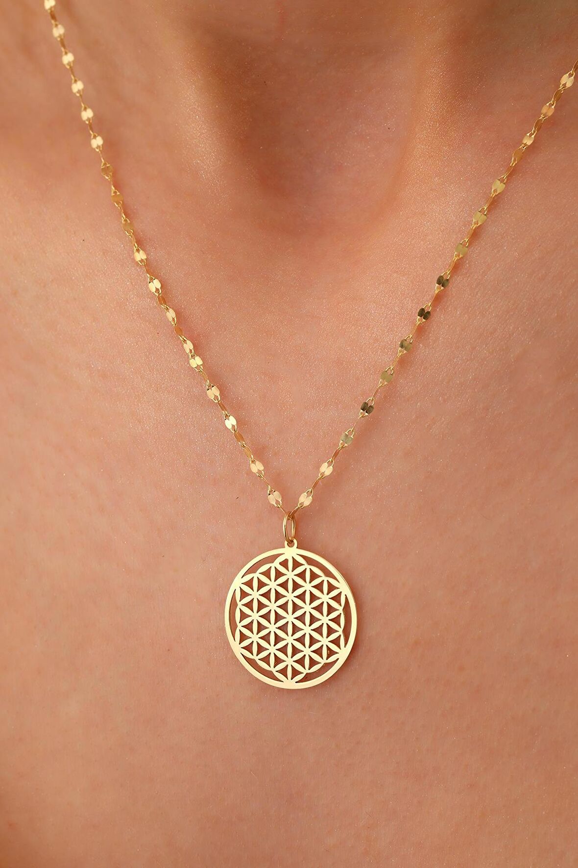 14 Ayar Altın Yaşam Çiçeği Kalın Aynalı Zincir Kolye