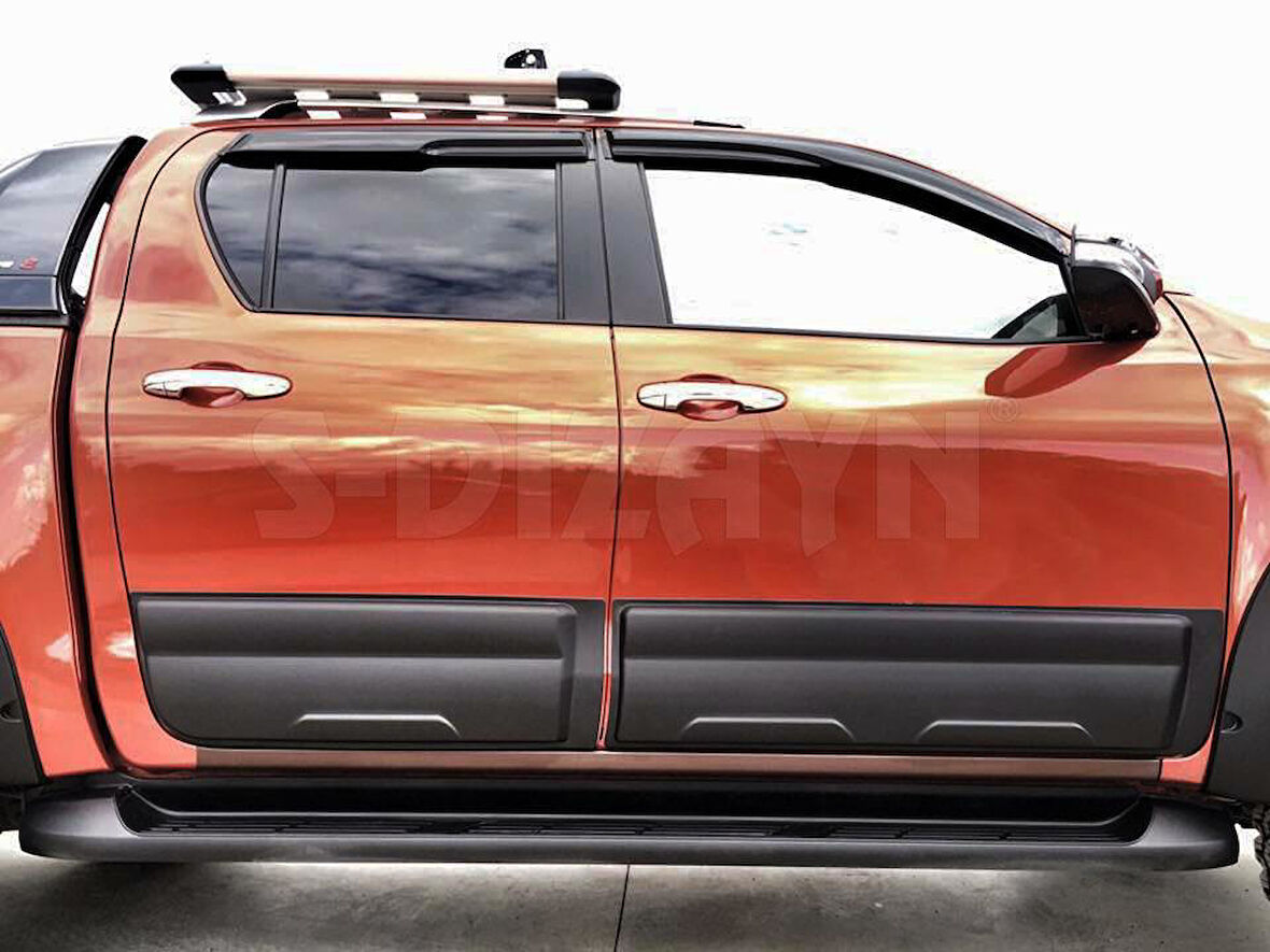 Toyota Hilux Kapı Koruma Gövde Kaplaması Abs Plastik 2015-2020