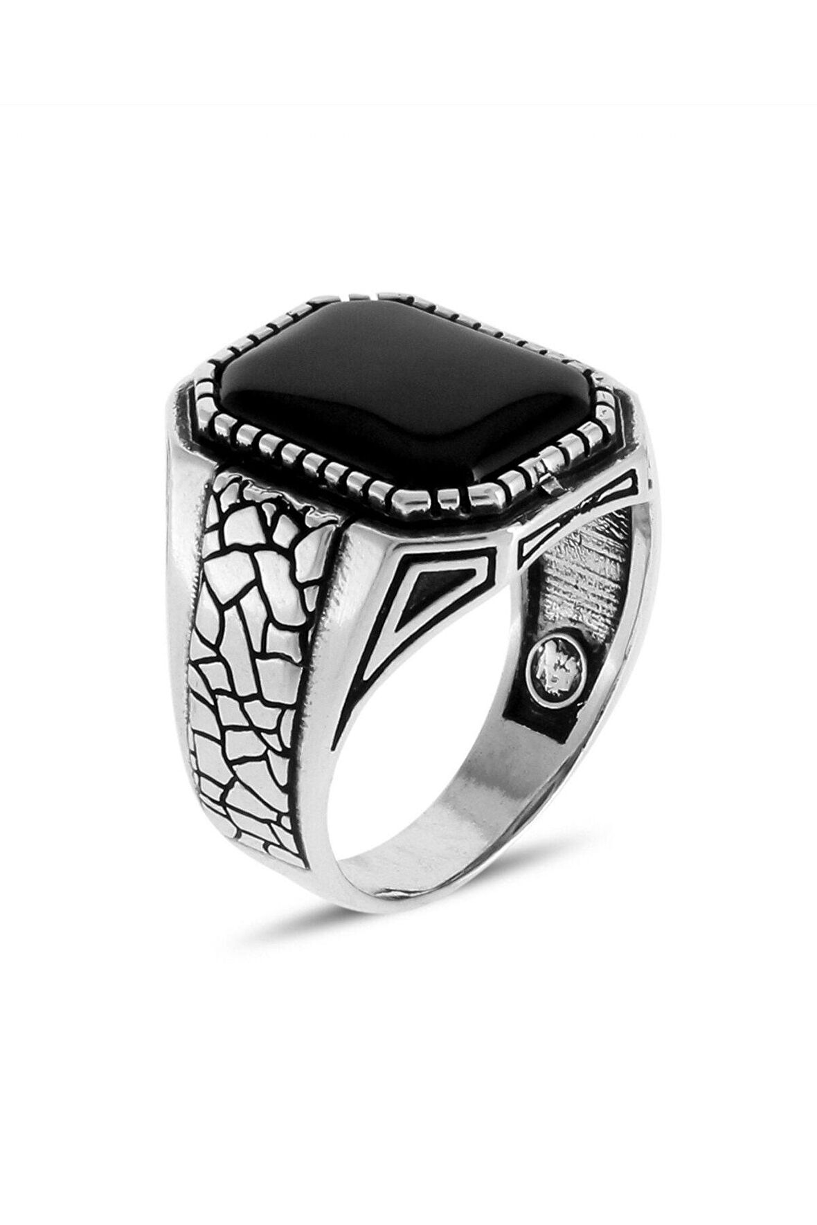 Çöl Çatlağı İşlemeli Oniks Taşlı Erkek Gümüş Yüzük