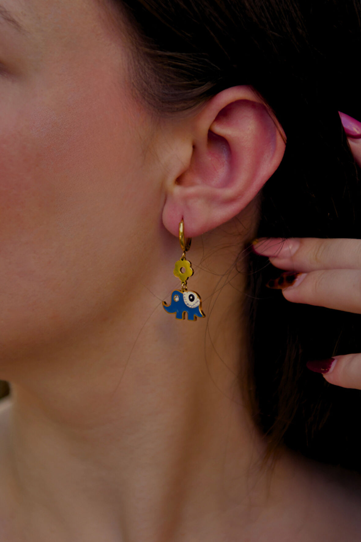 Fil ve Göz Figürlü Sallantılı Çiftli Kadın Halka Küpe